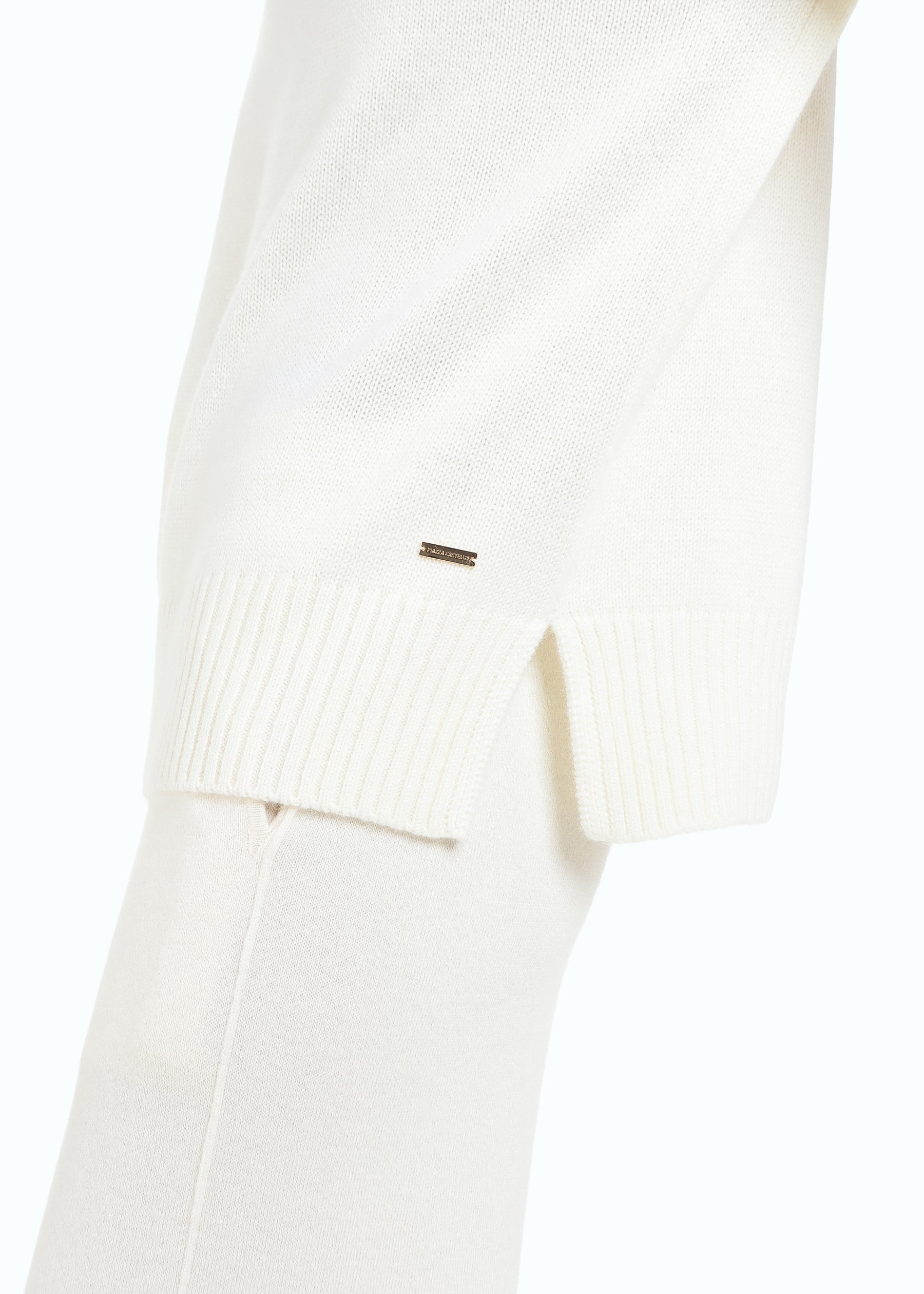 Elevato Jumper