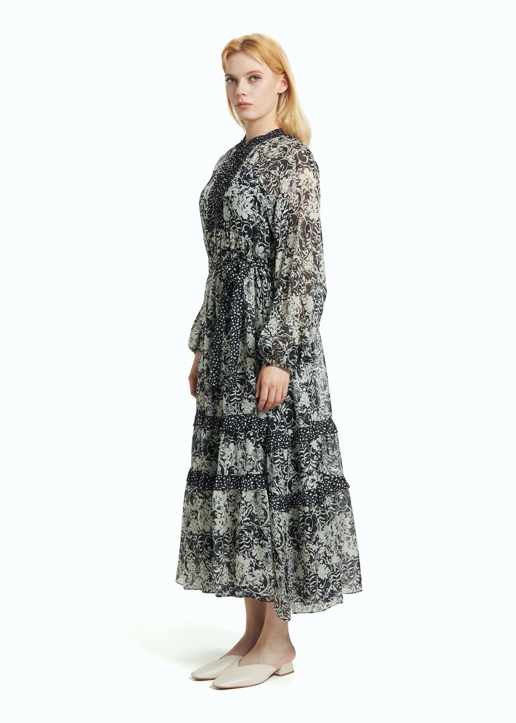 Evadia Dress