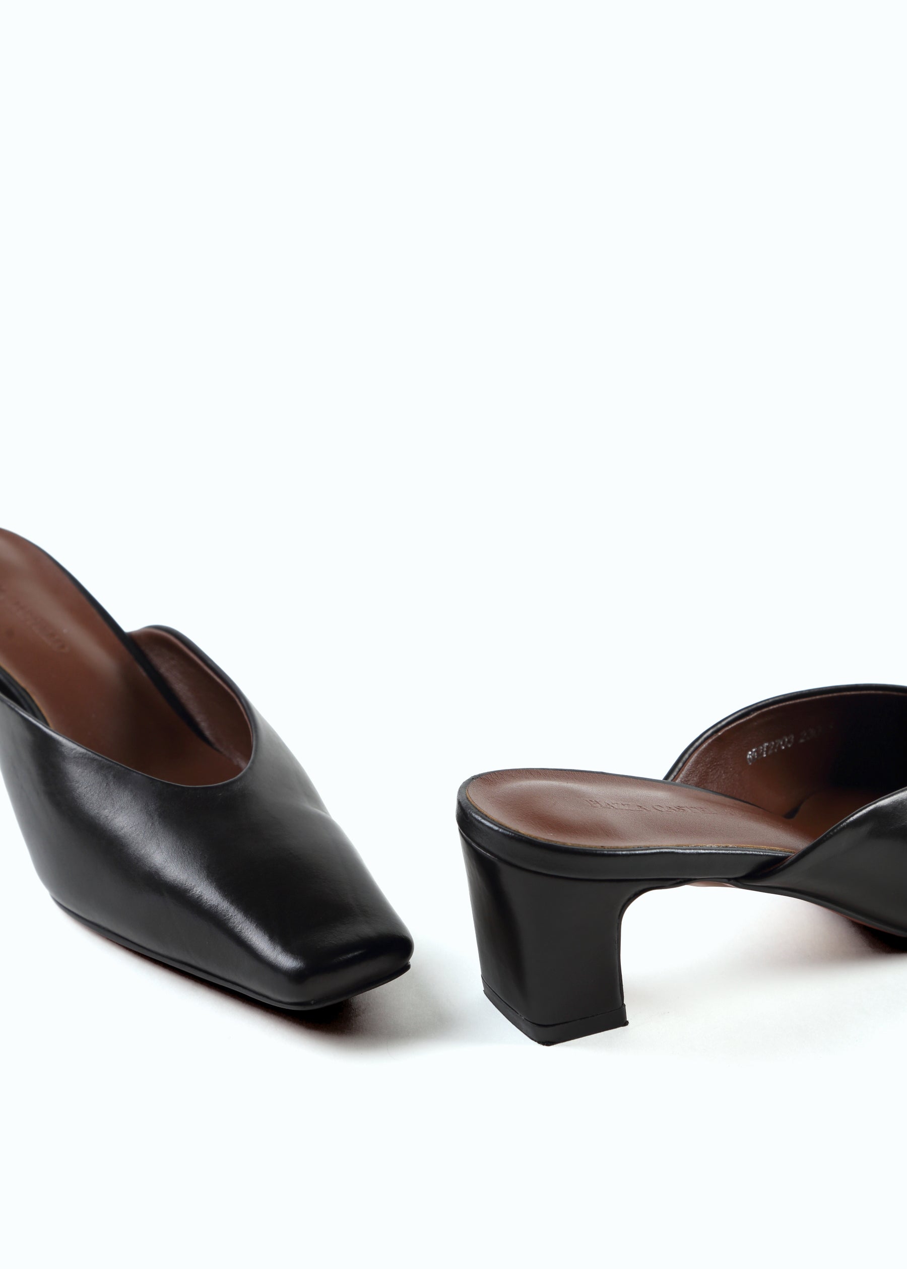 Tavira Heeled Mule