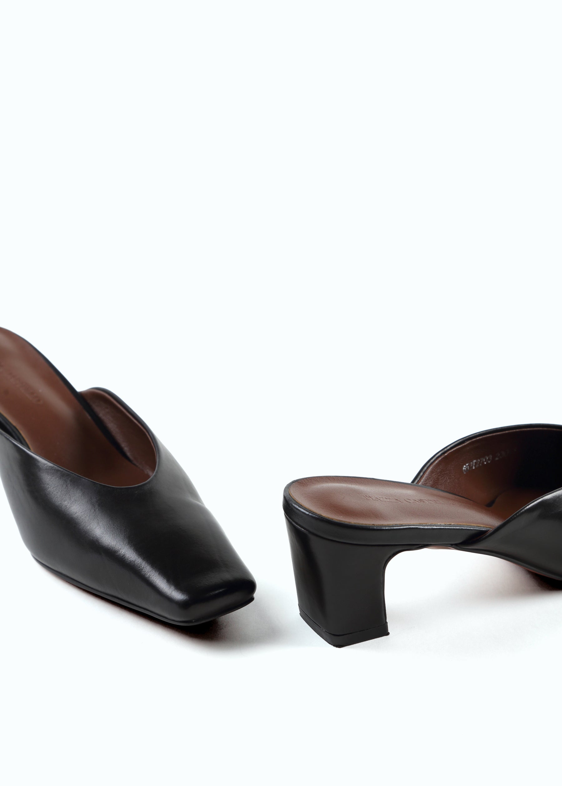 Tavira Heeled Mule