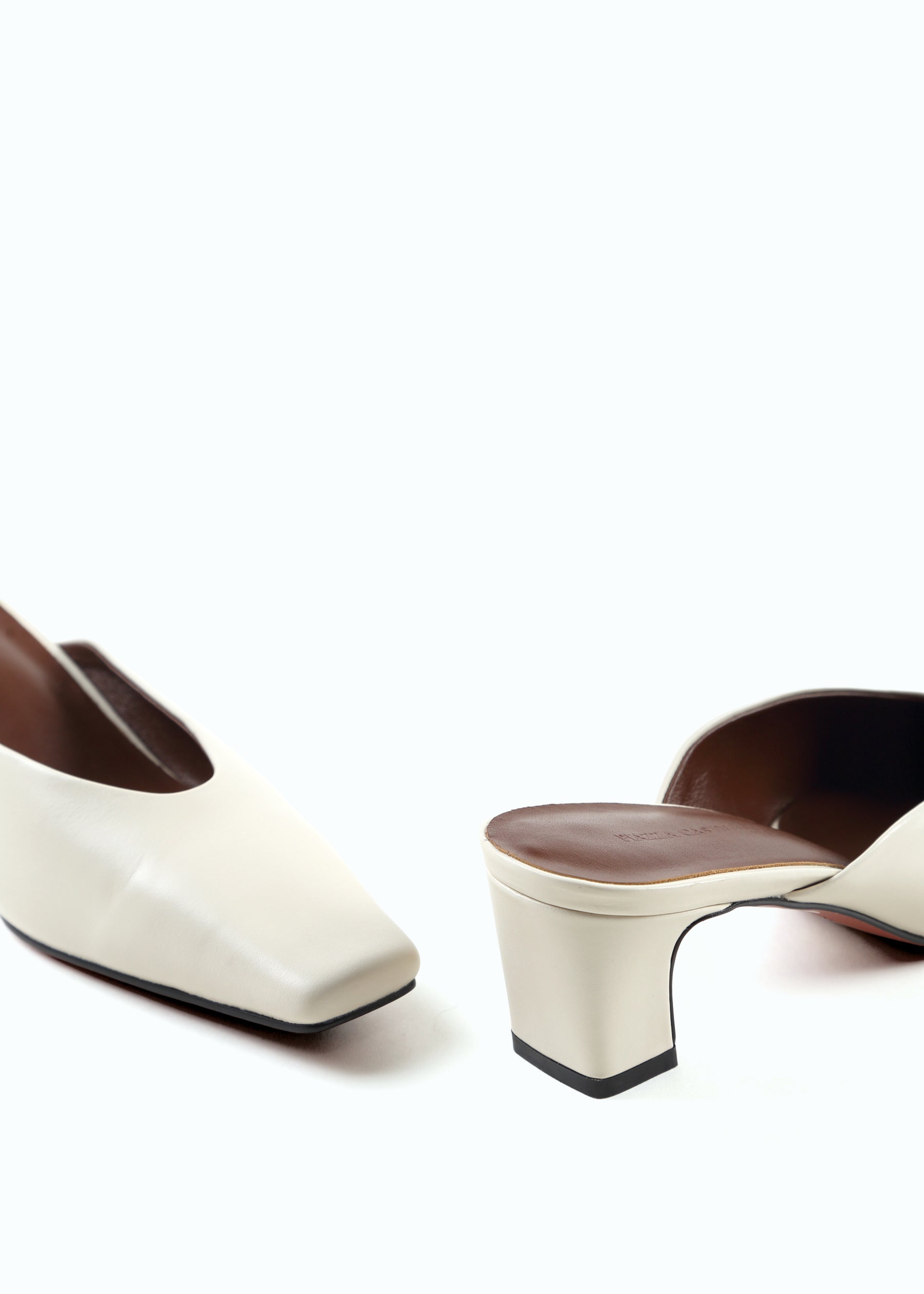 Tavira Heeled Mule