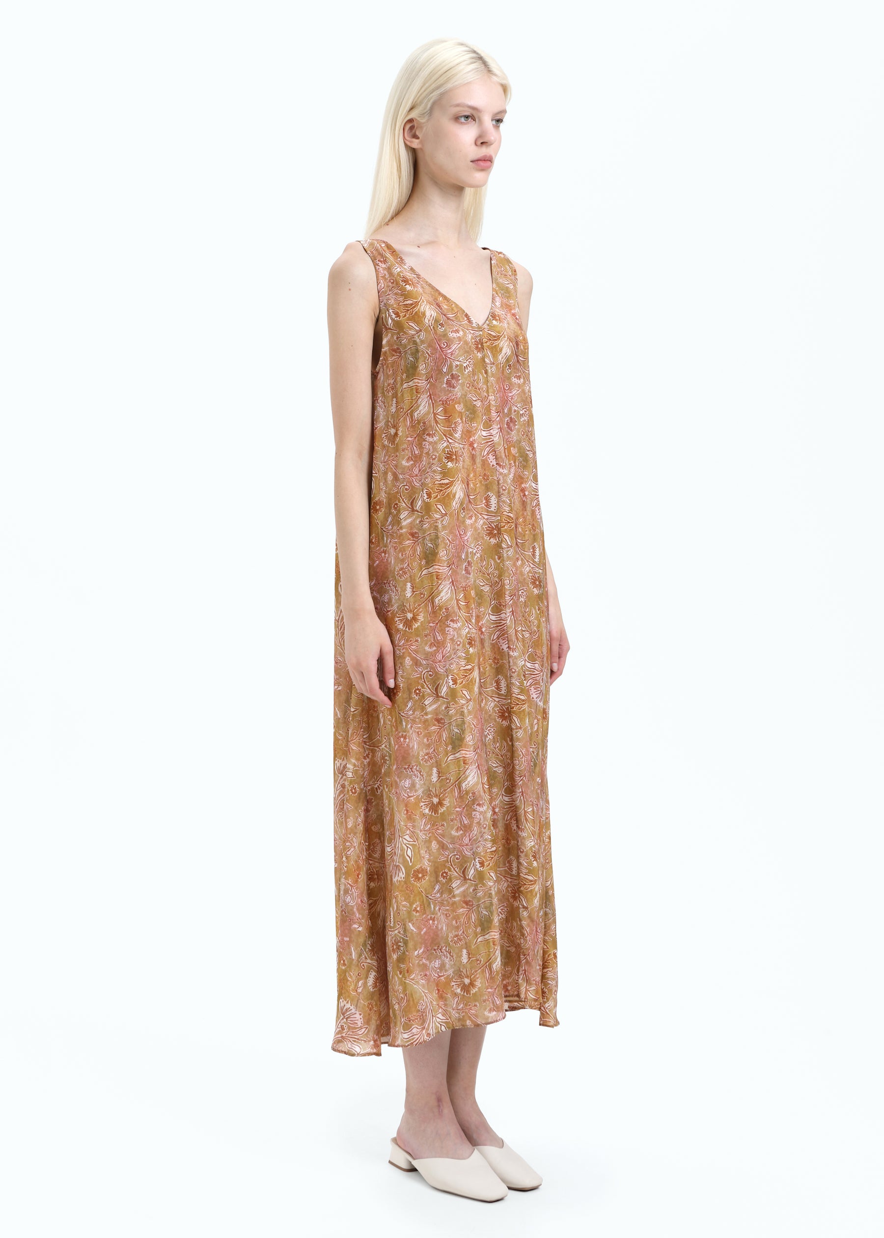 Sussurra Dress