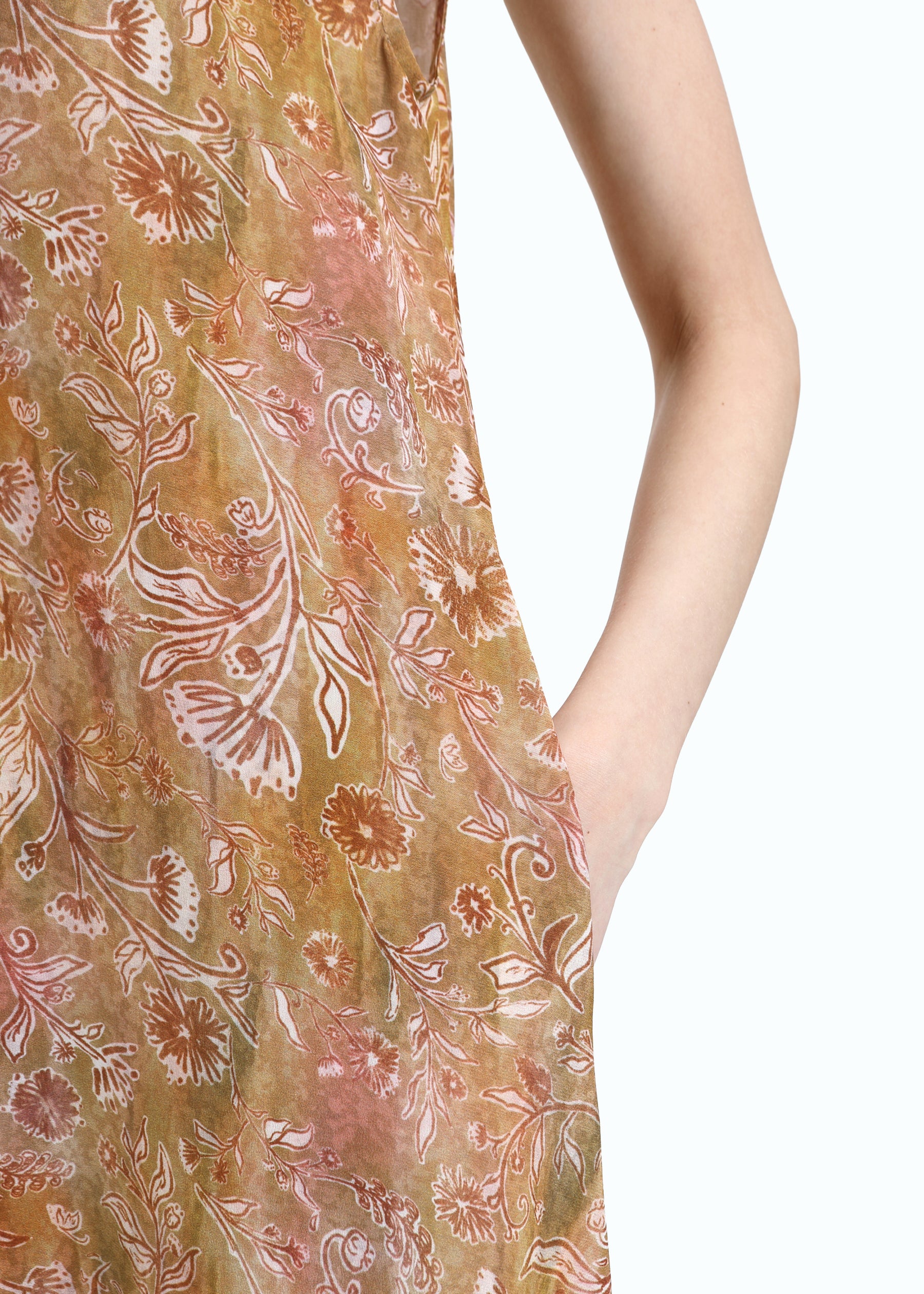 Sussurra Dress