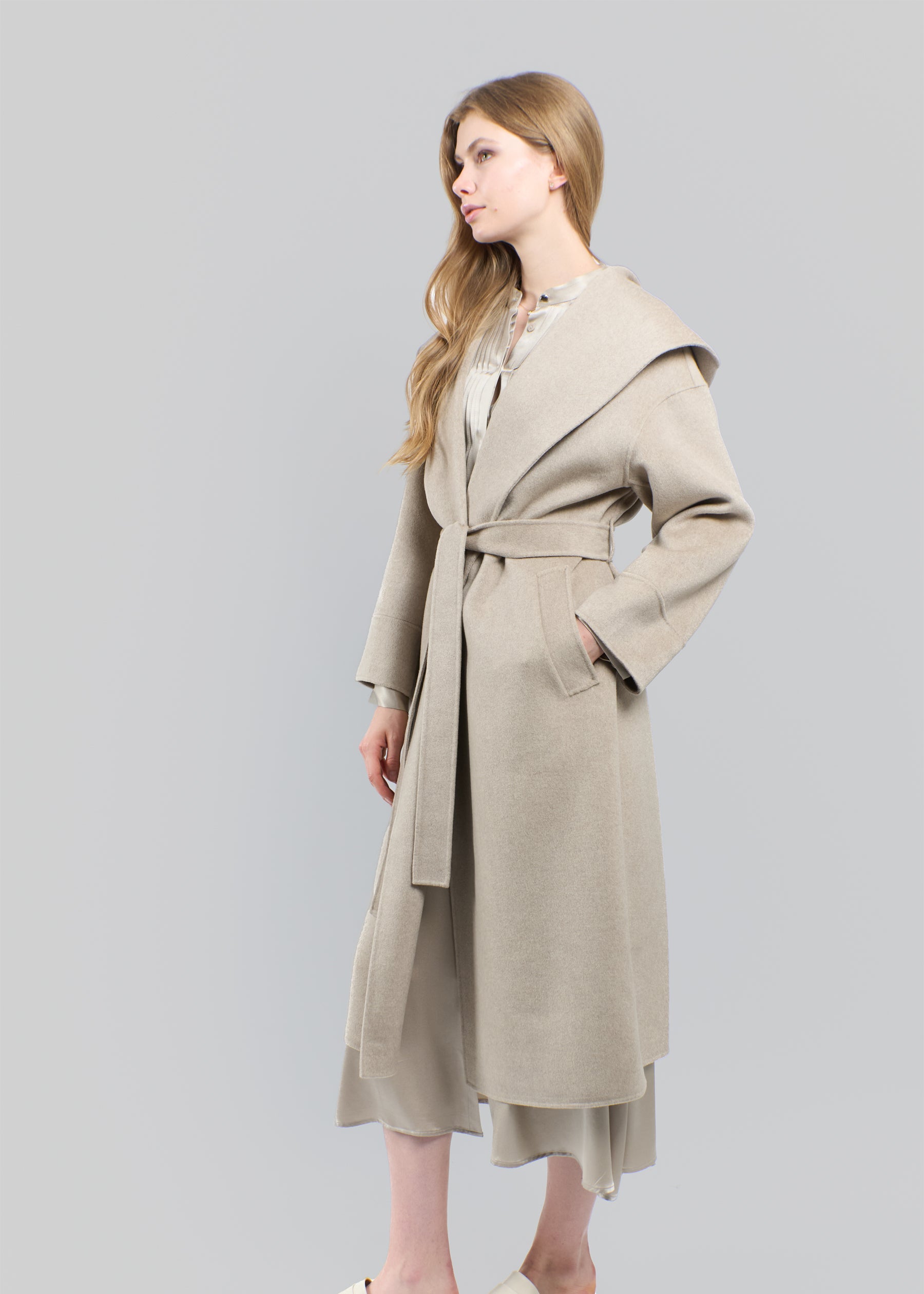 Sabbia Baby Cashmere Long Coat with Hood