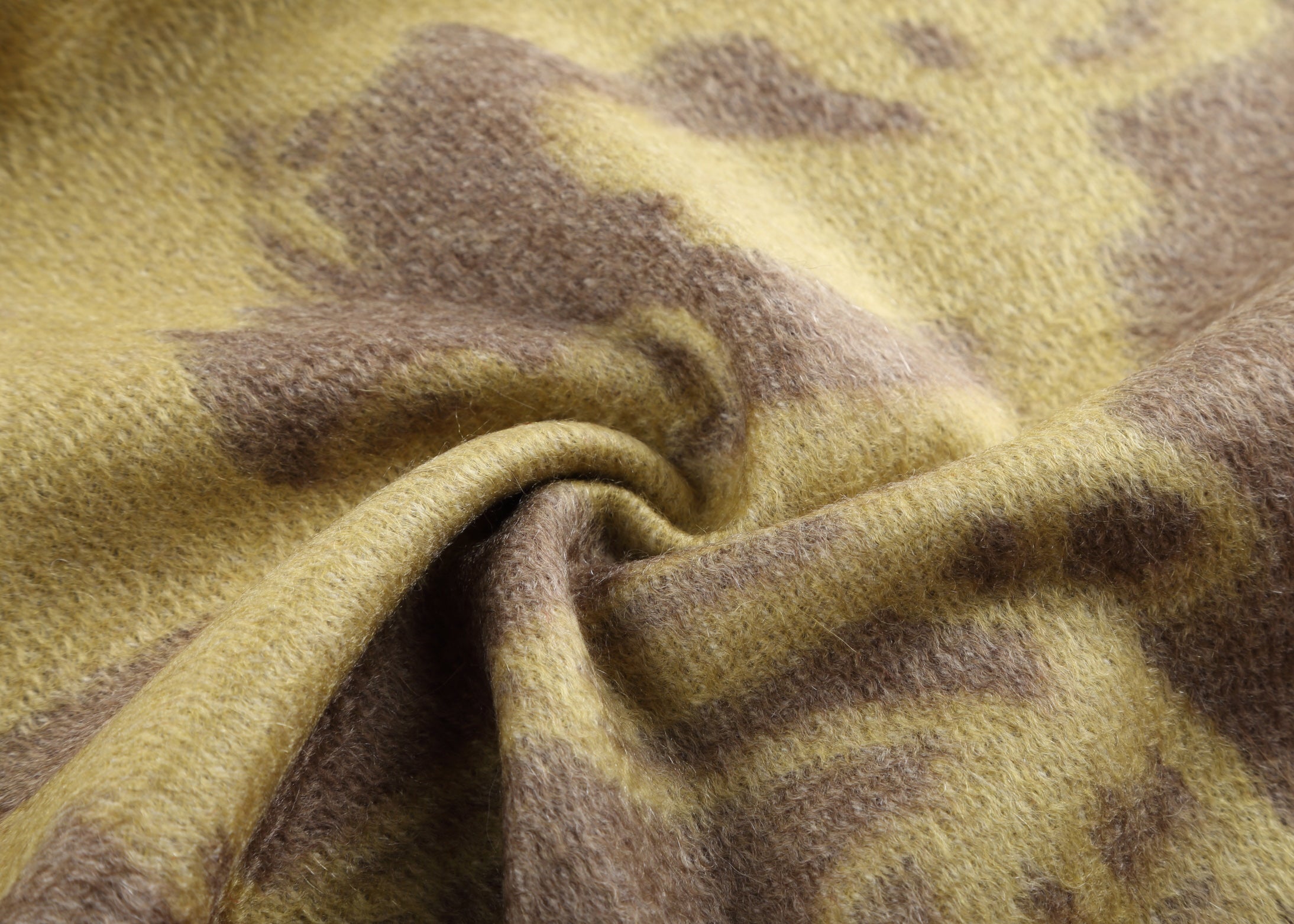 Jacquard Cashmere Scarf