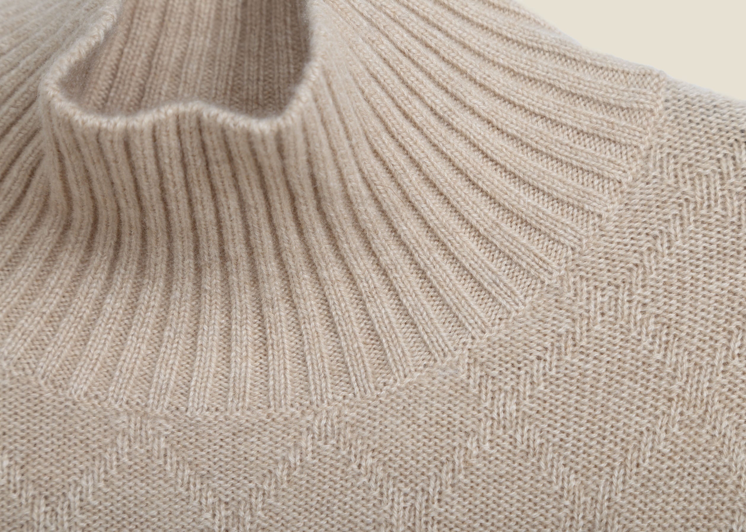 Diamond Cable Knit Cashmere Jumper