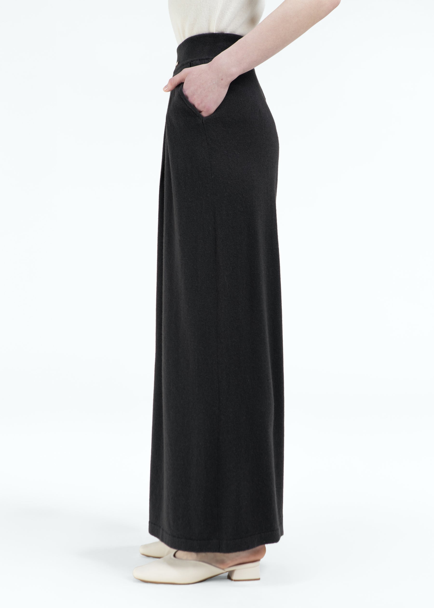 Velarno Pleated Trousers