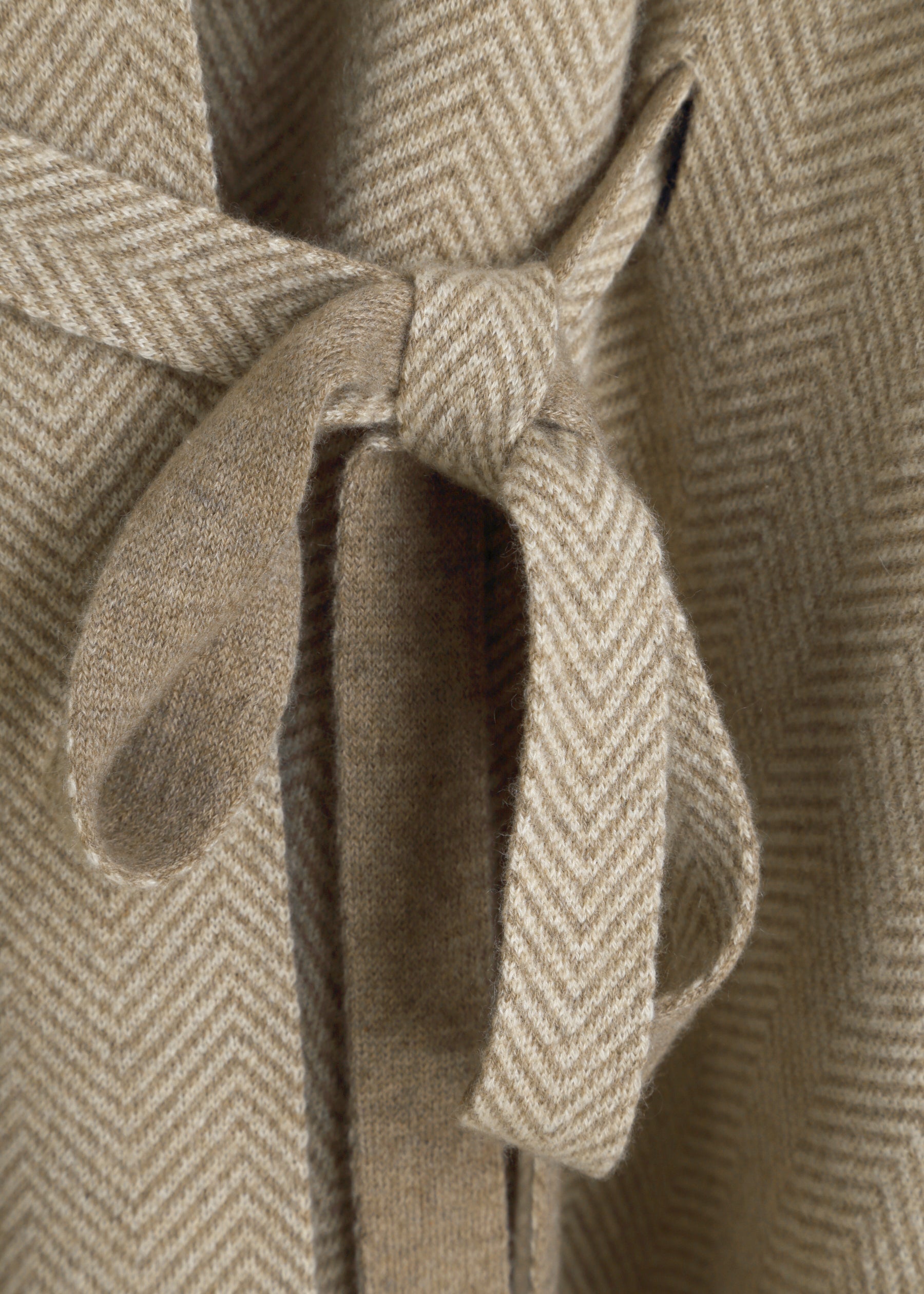 Isaria Cape