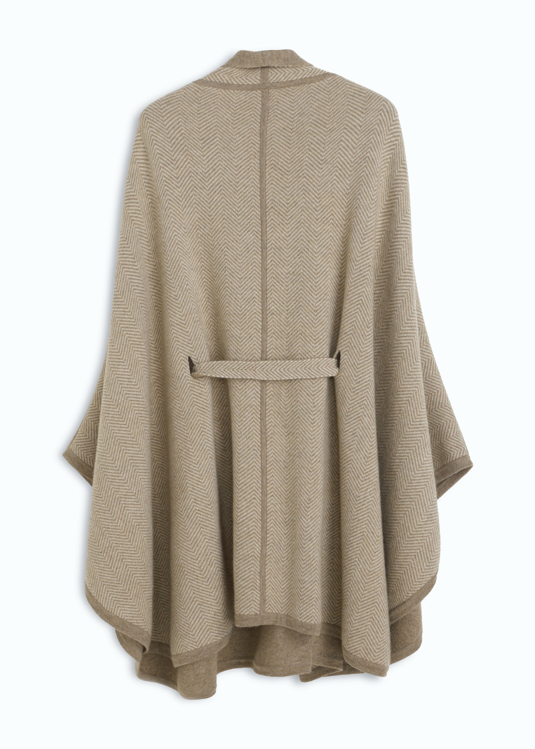 Isaria Cape
