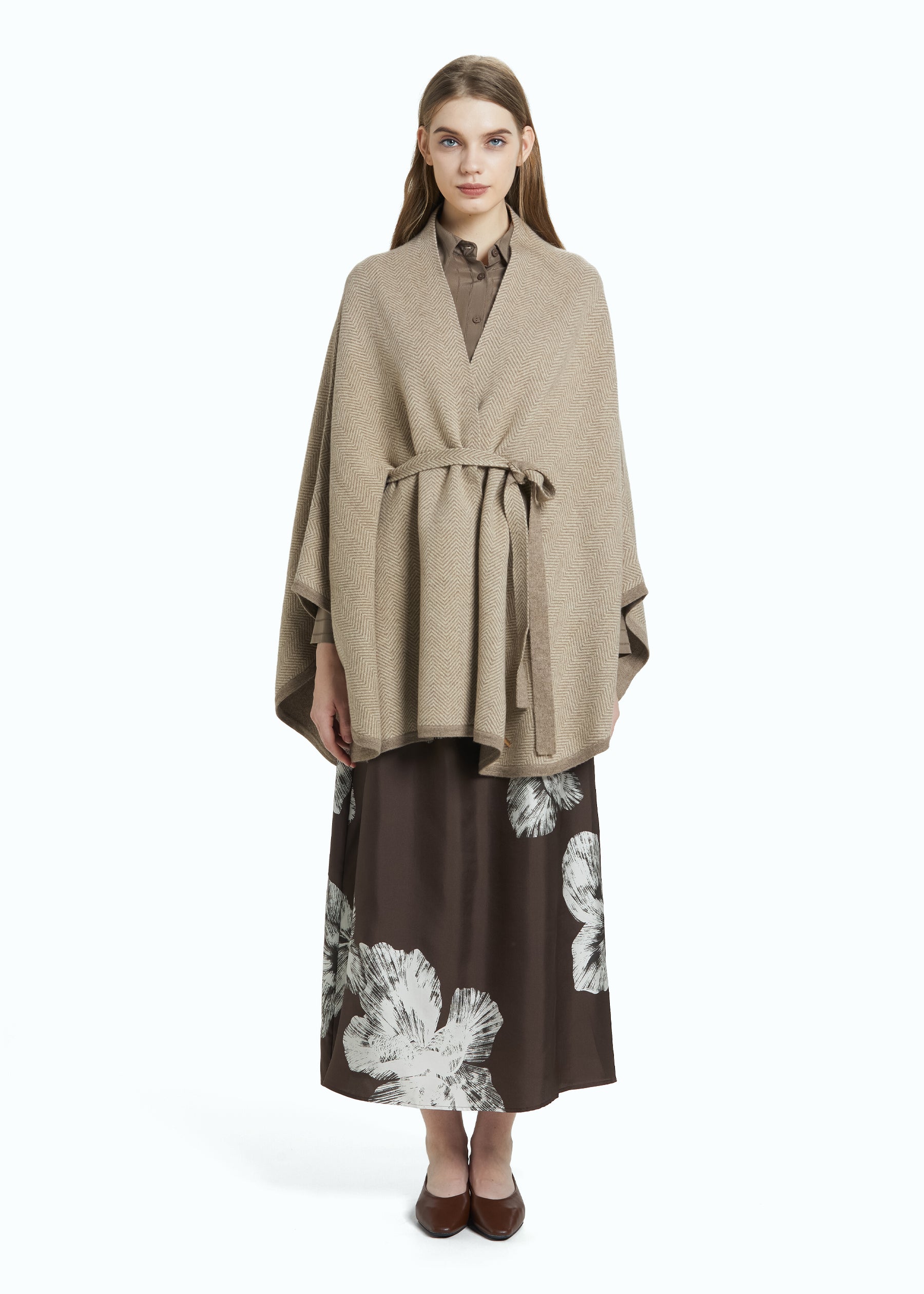 Isaria Cape