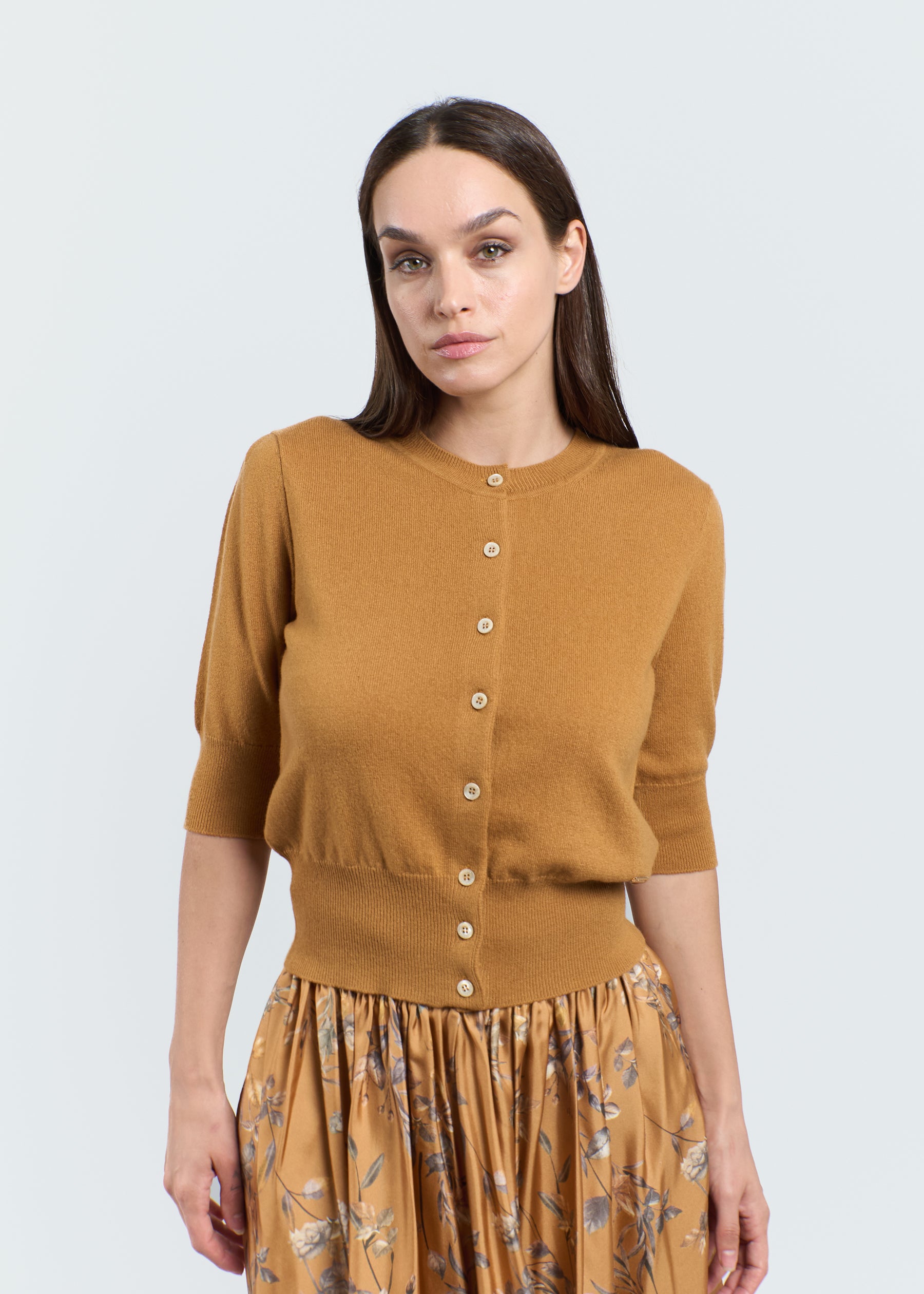 Bracciare Cashmere Cardigan with Mid Sleeves