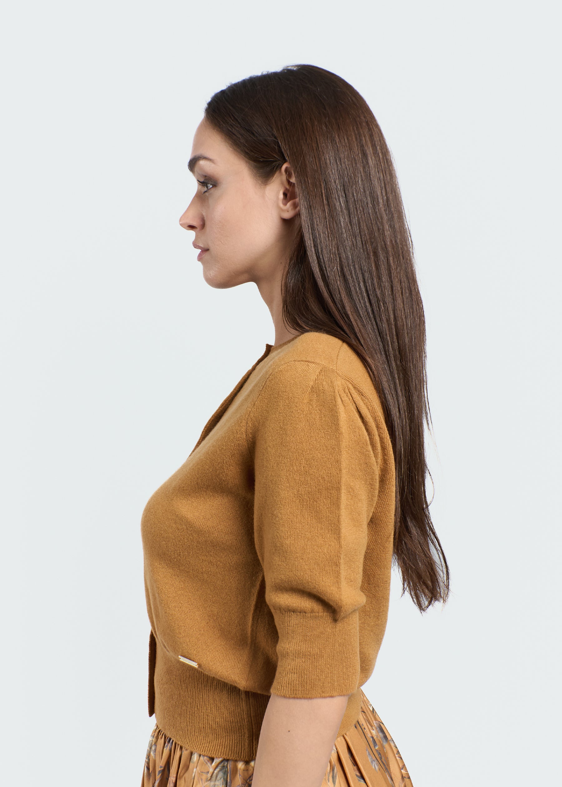 Bracciare Cashmere Cardigan with Mid Sleeves