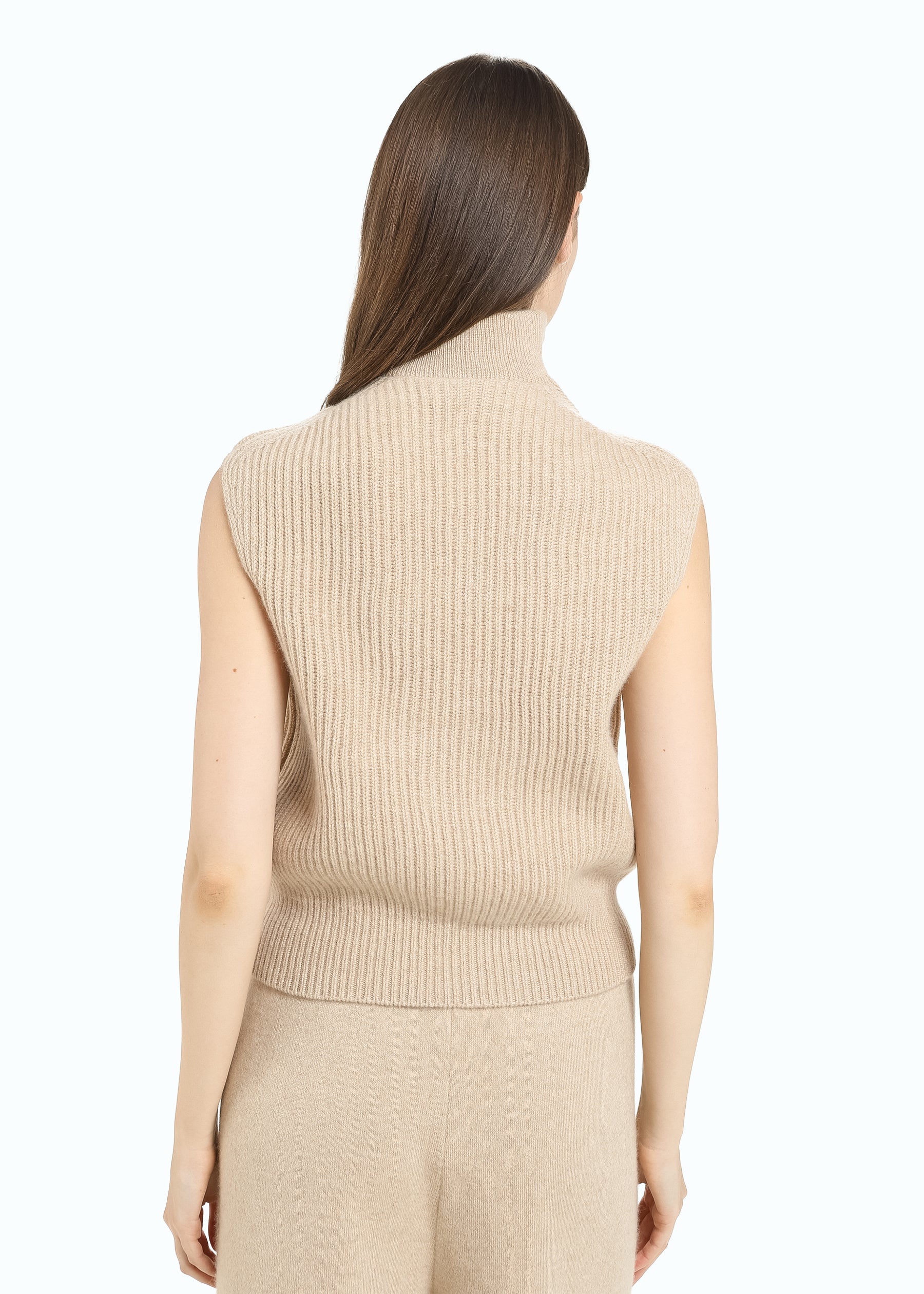 Vittoria Vest