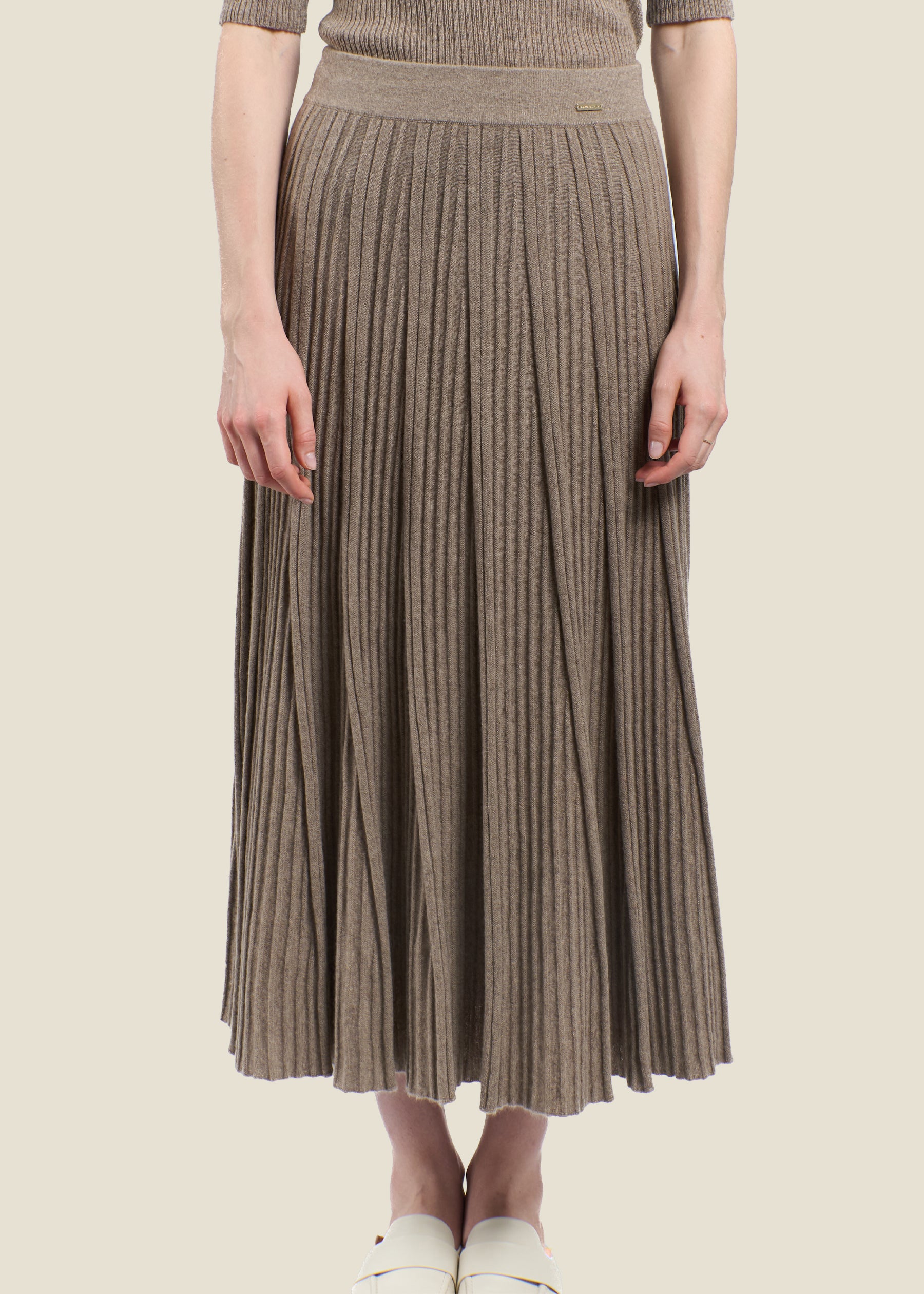 Silvana Rib Knit Cashmere Skirt