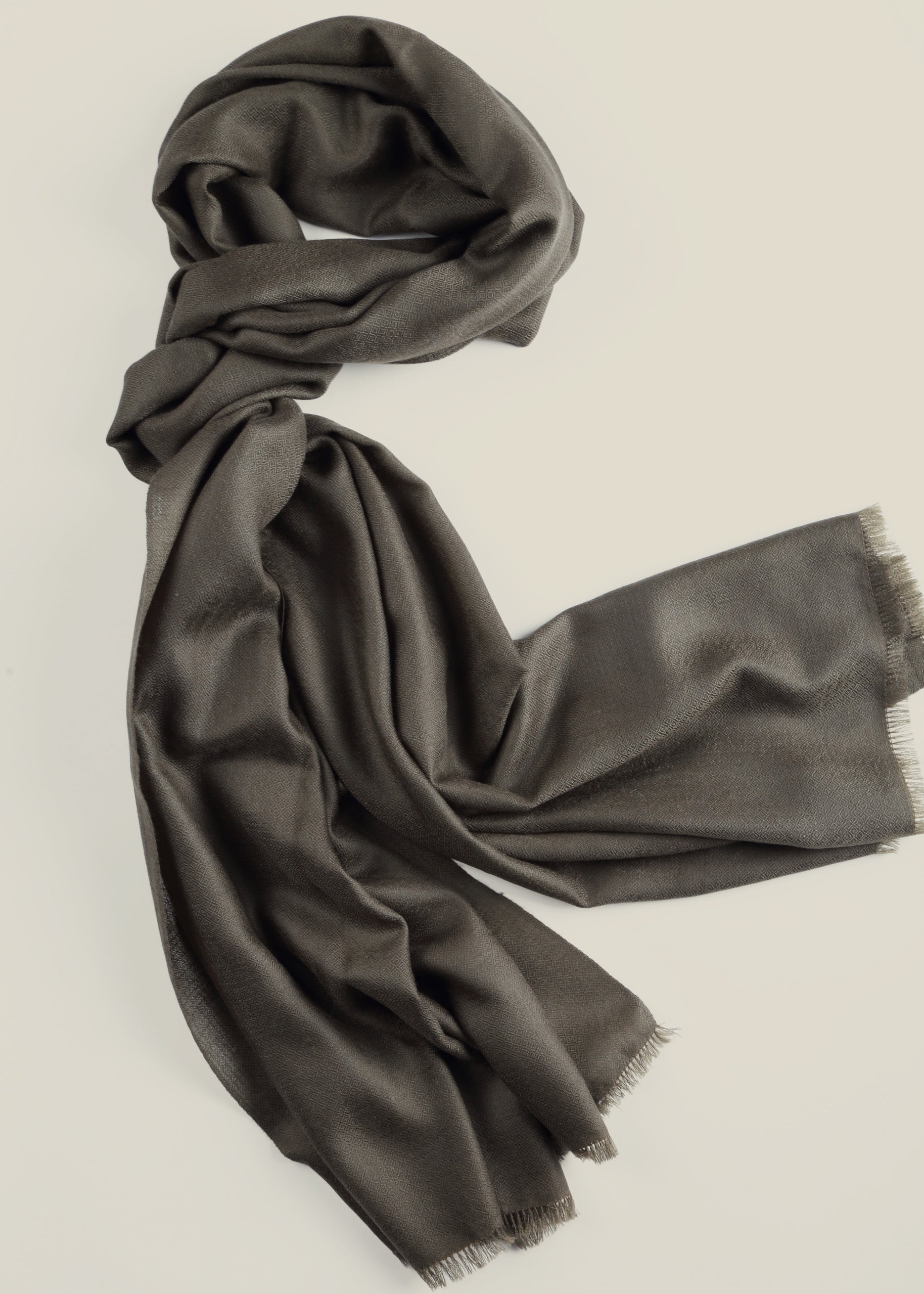 Classico Cashmere Scarf