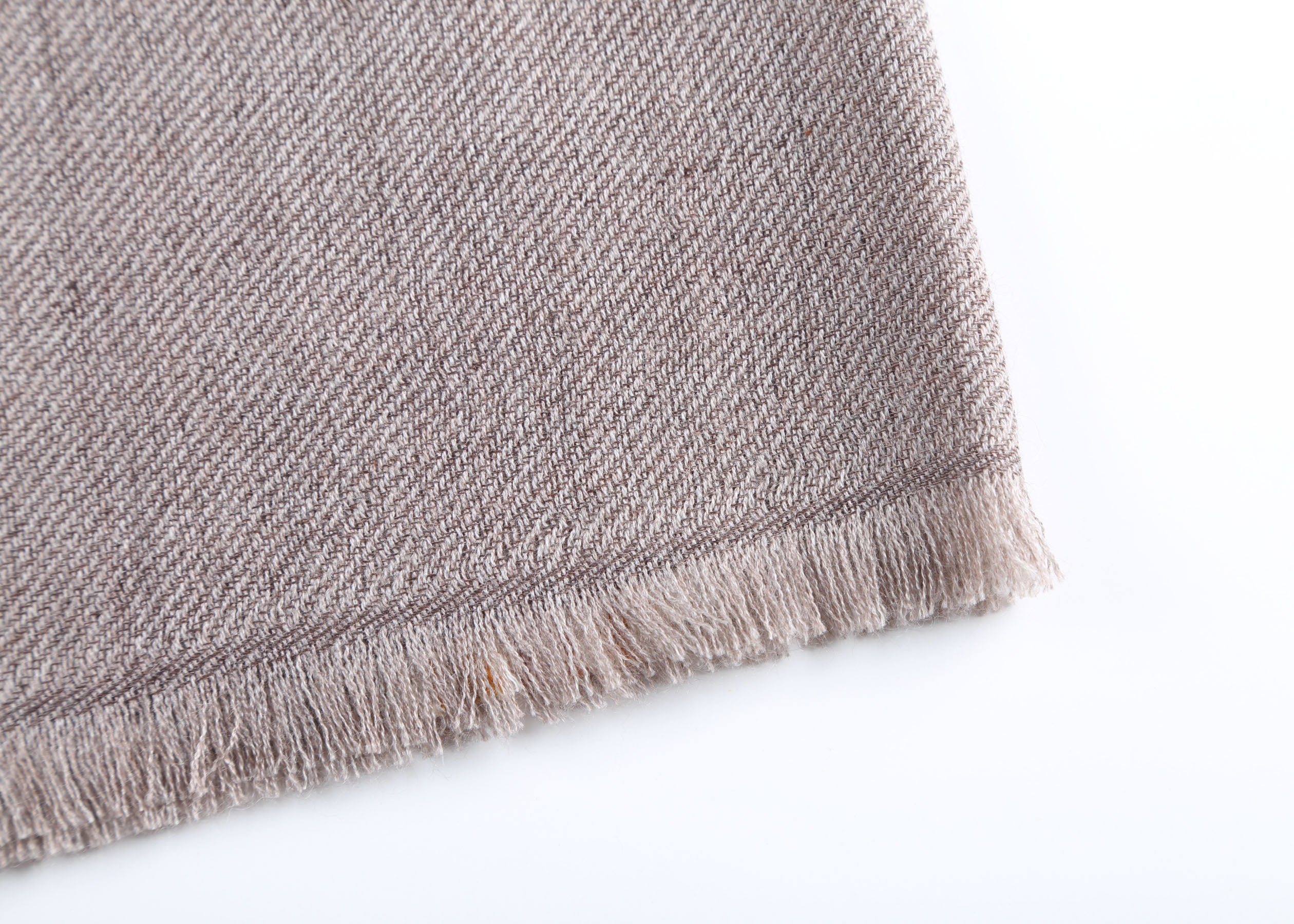 Ombra Cashmere Scar with Stripes