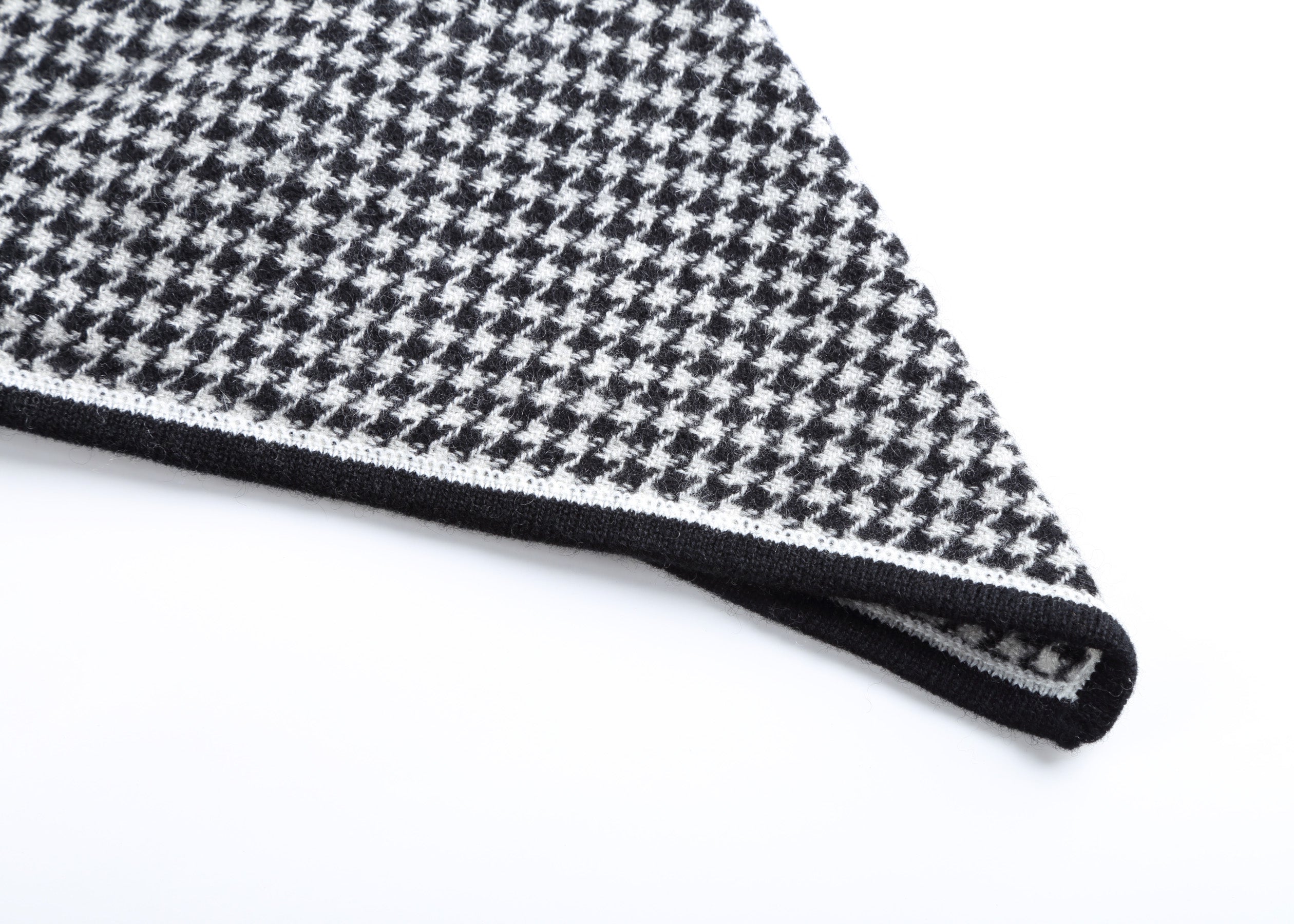 Checked Cashmere Scarf