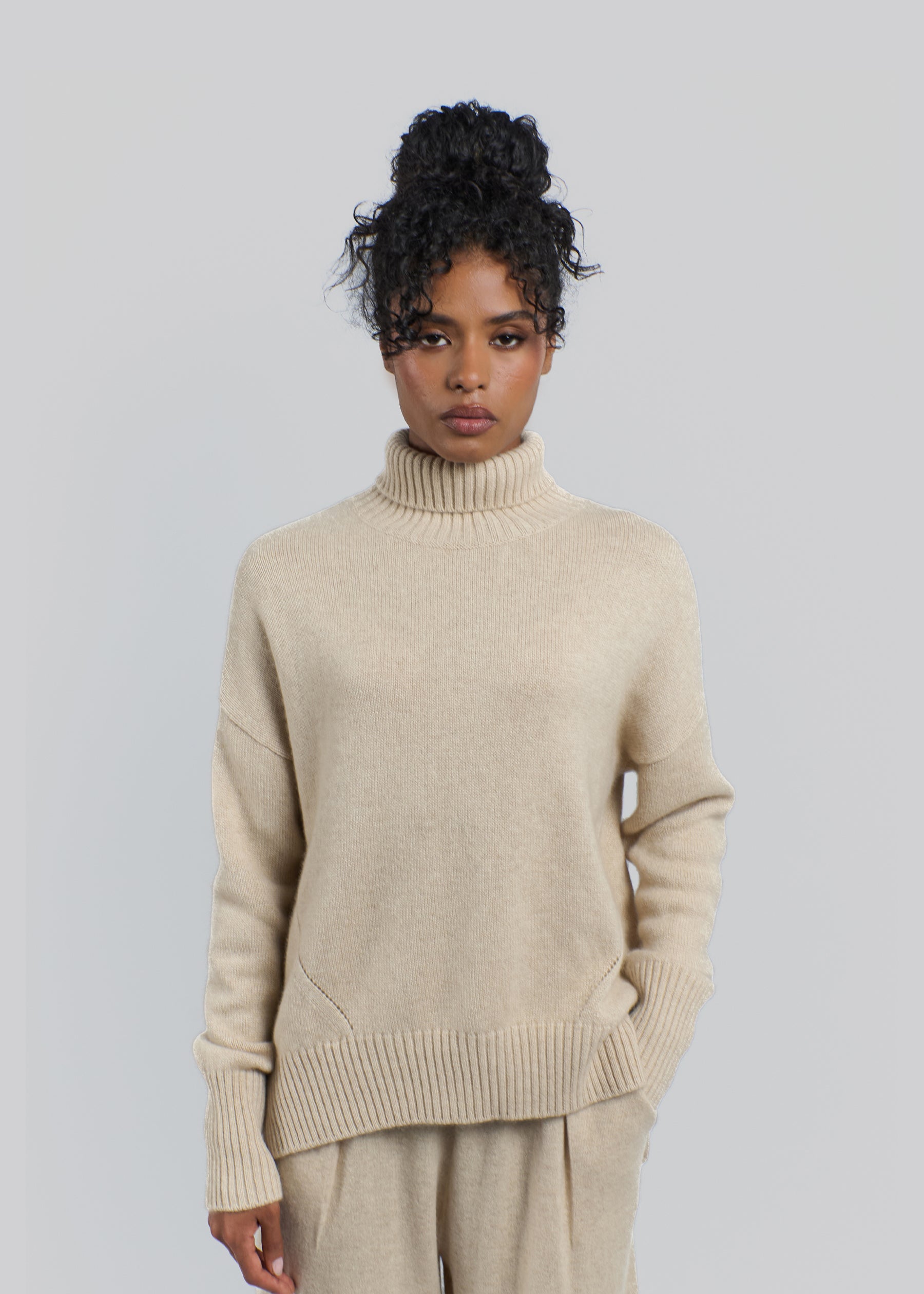 Corto High Neck Cashmere Jumper