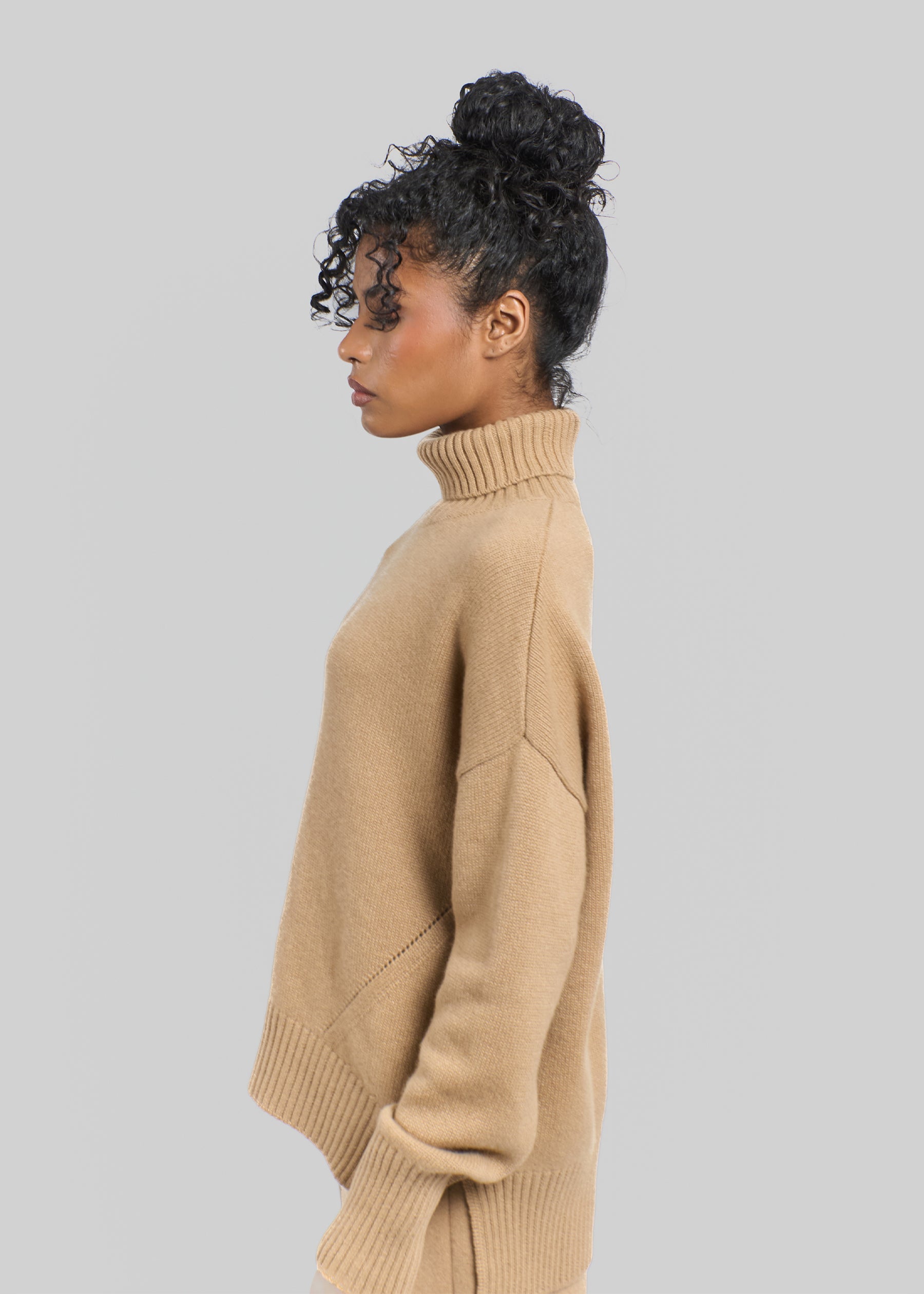 Corto High Neck Cashmere Jumper