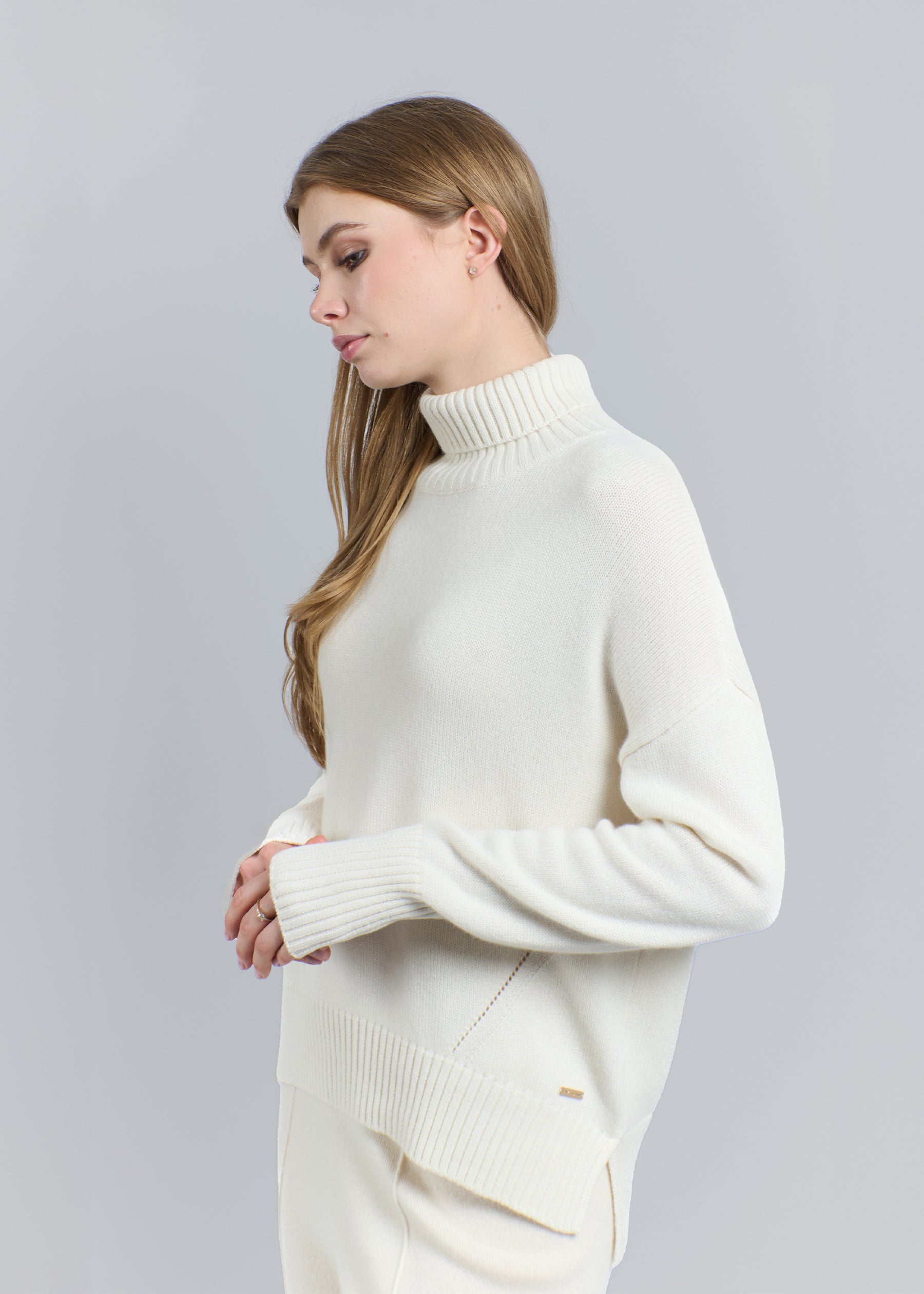 Corto High Neck Cashmere Jumper