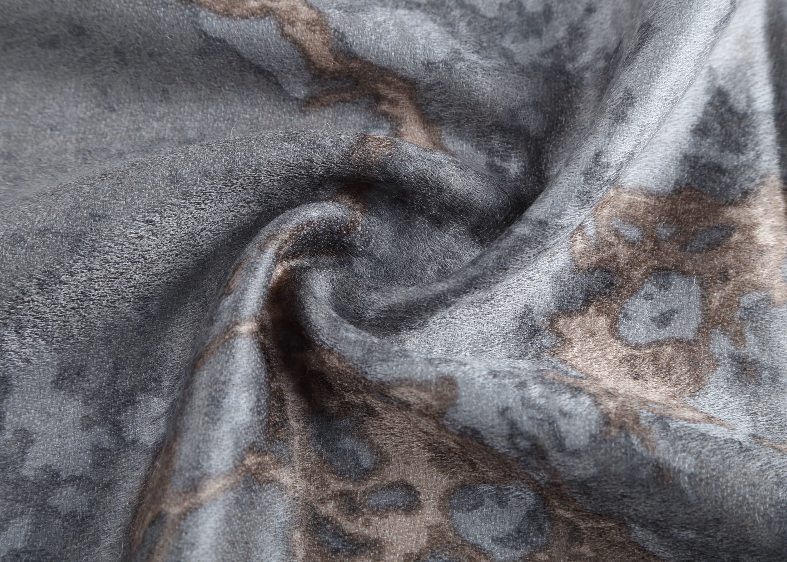 Mistica Printed Cashmere Shawl ps-sj-17207