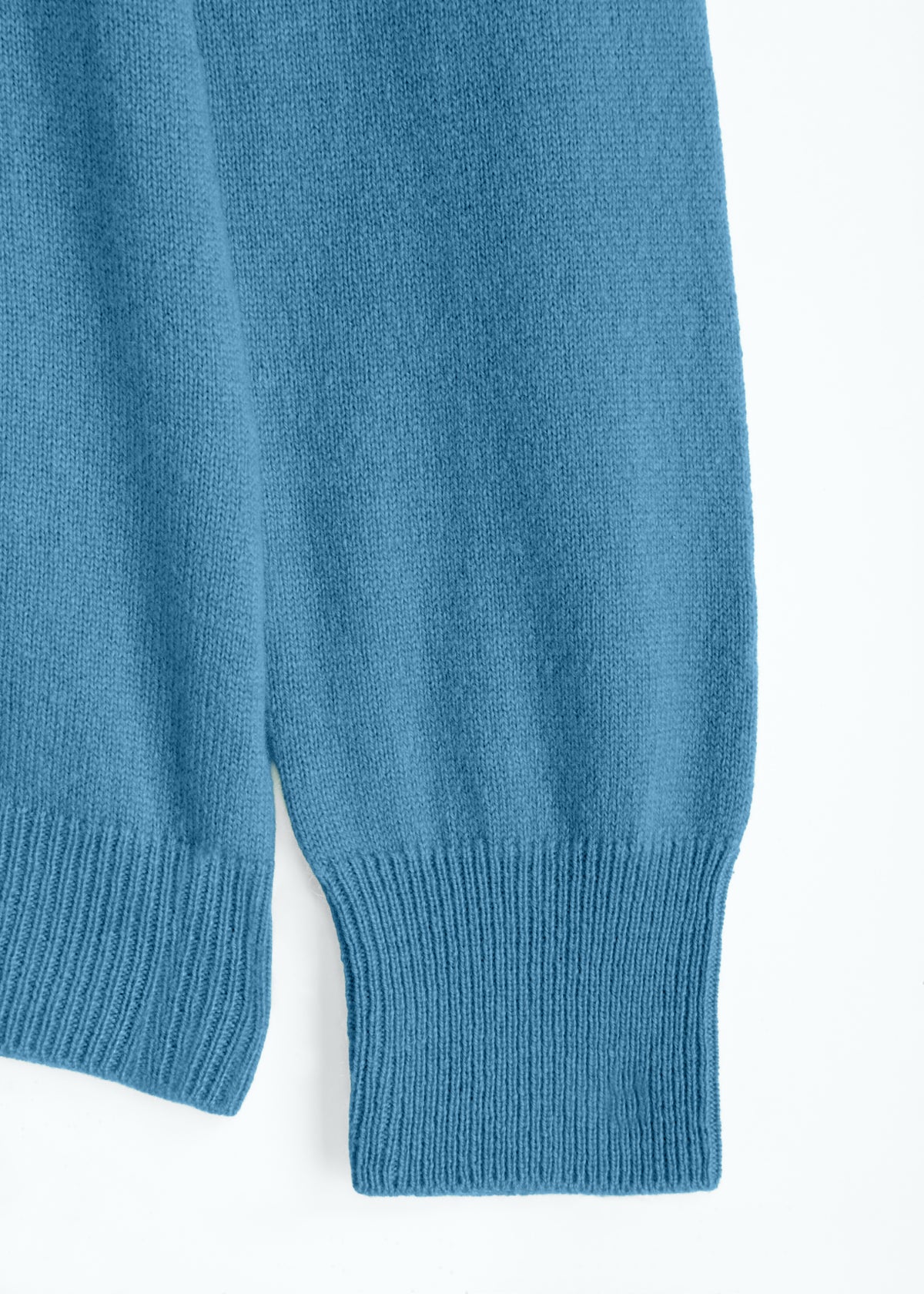 Costanza V-Neck Cashmere Cardigan