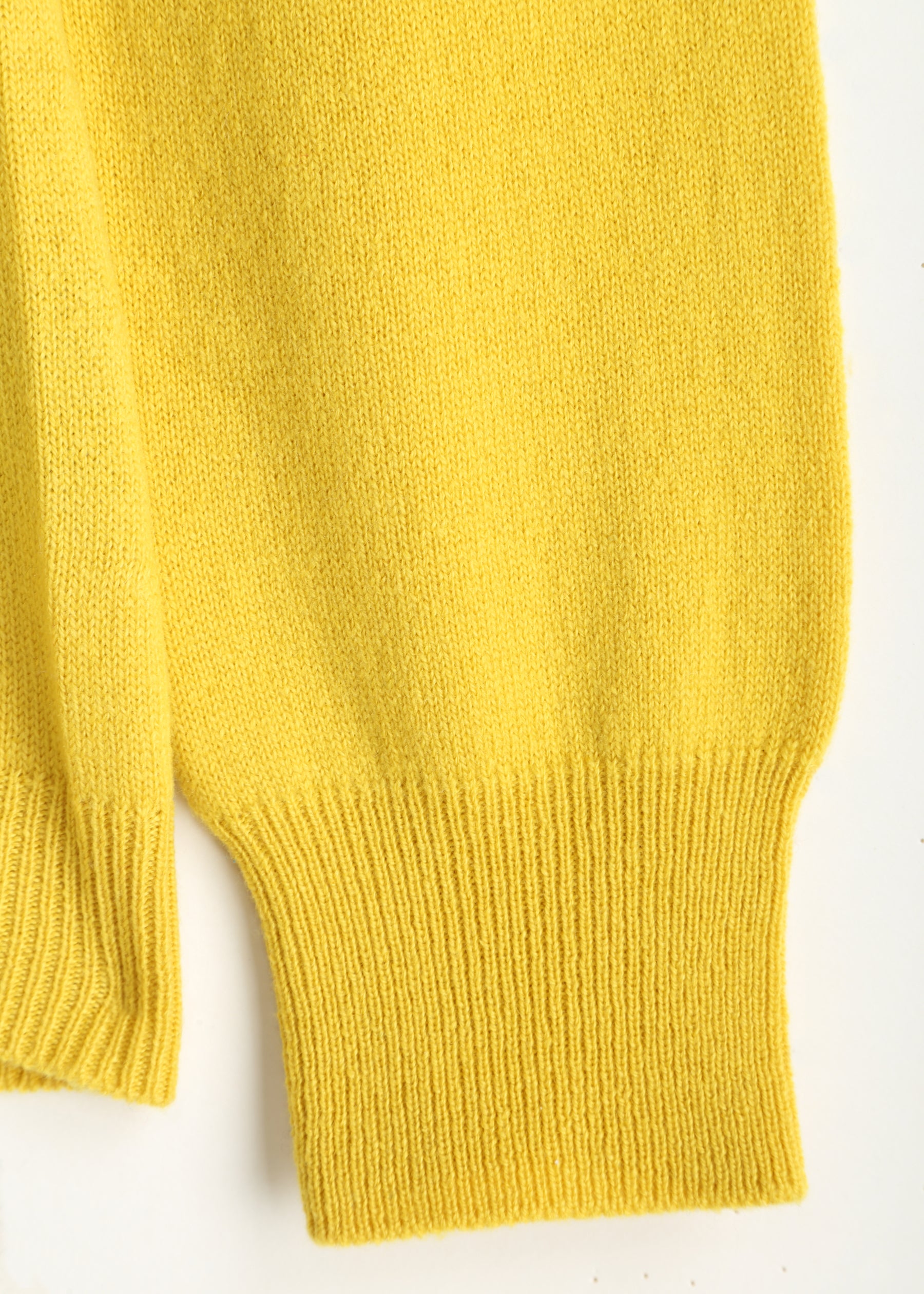 Women Round Neck Cashmere Sweater