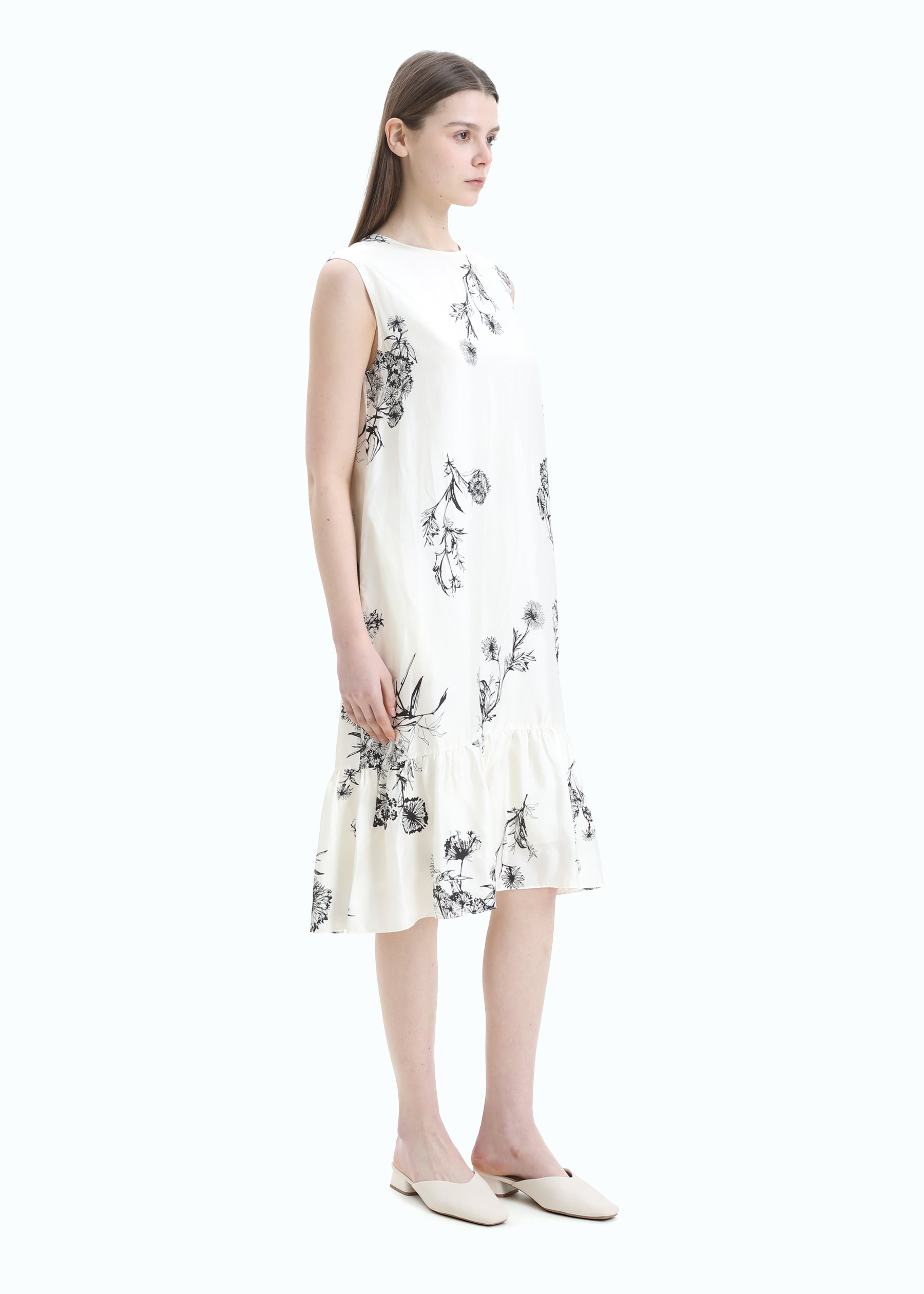 Neraviva Dress
