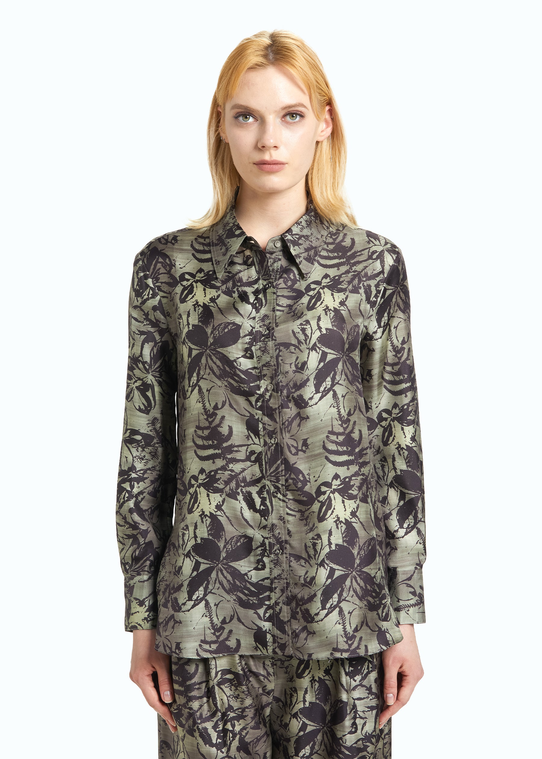 Tenebria Shirt