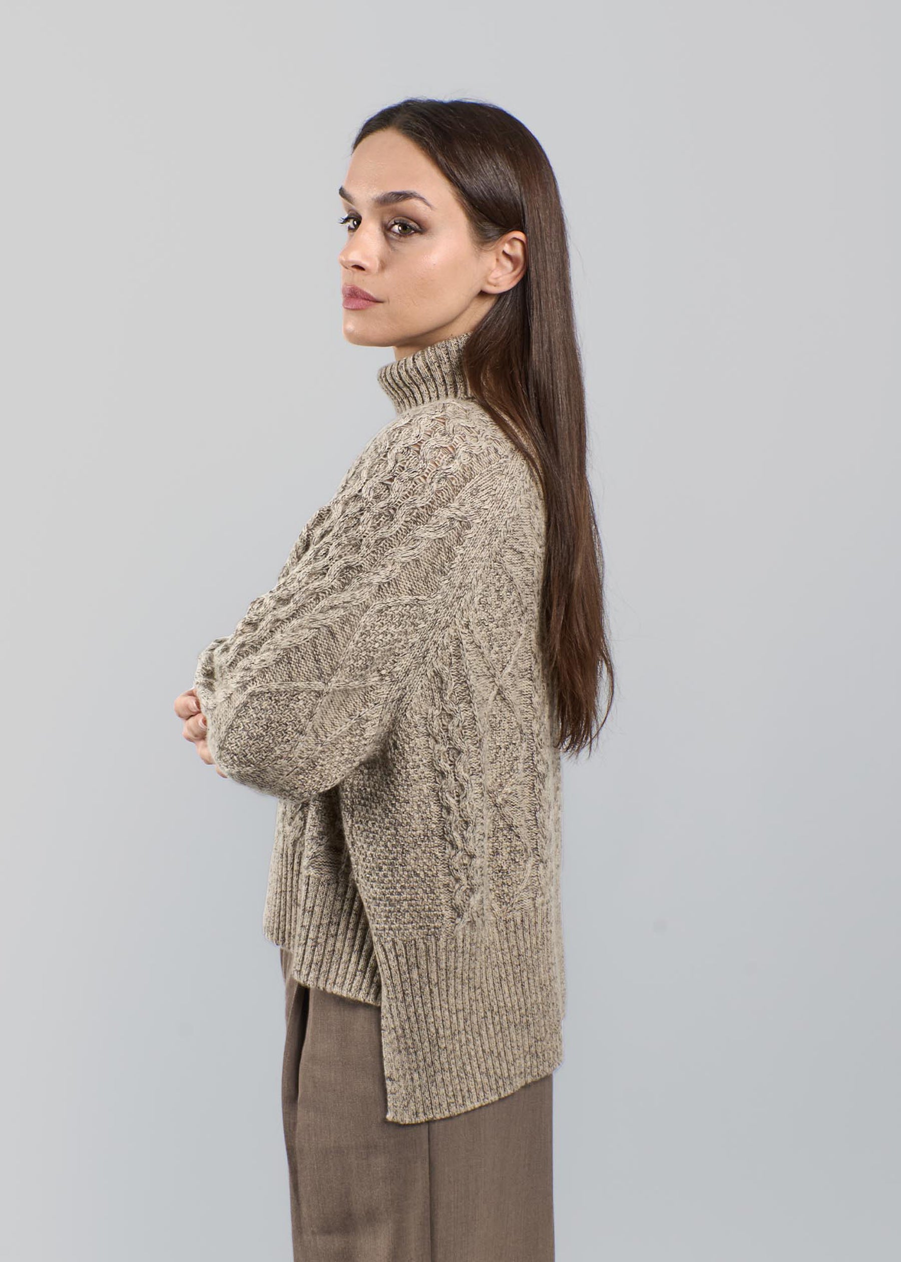 Montagna Cable Knit Cashmere Turtleneck