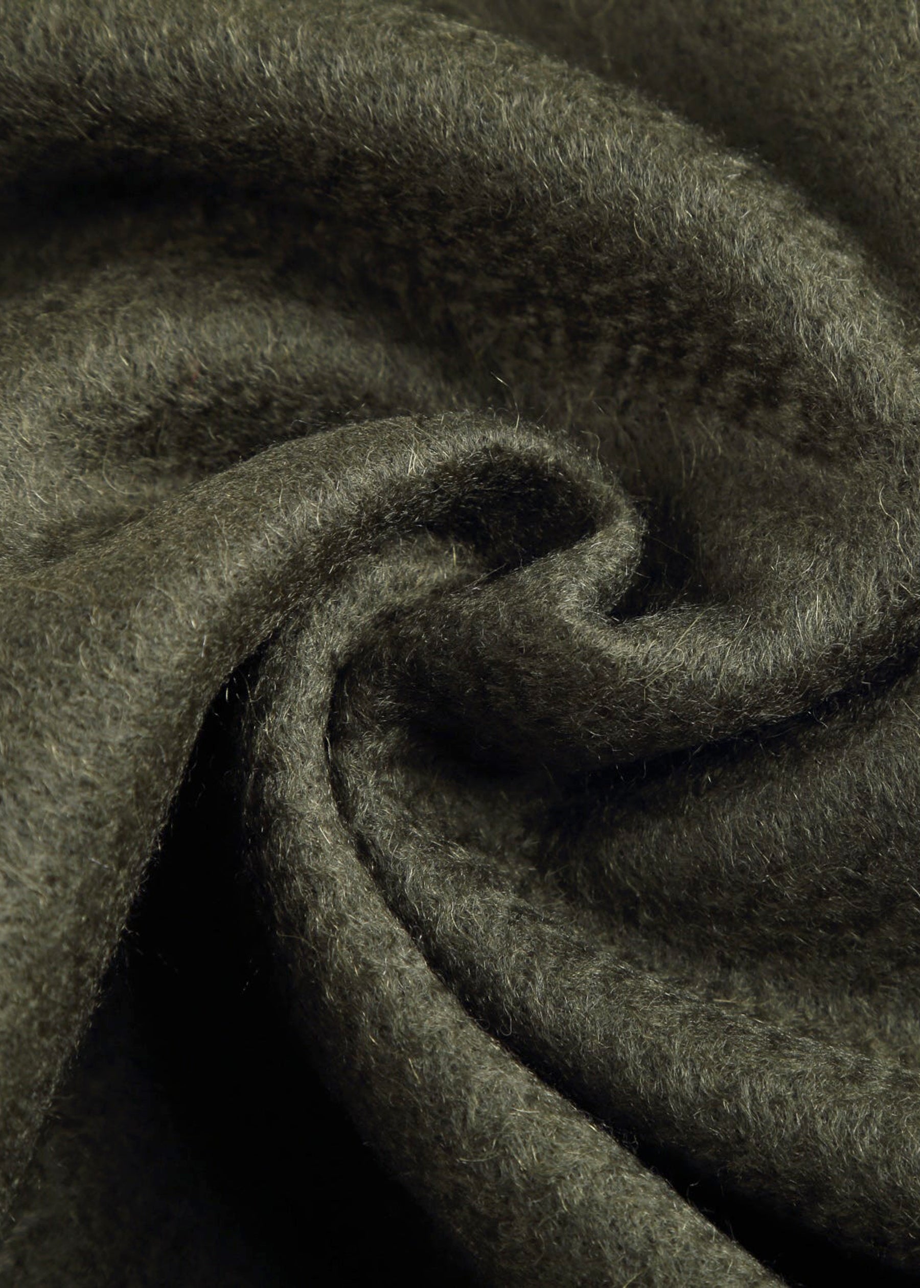 Classic Cashmere Shawl