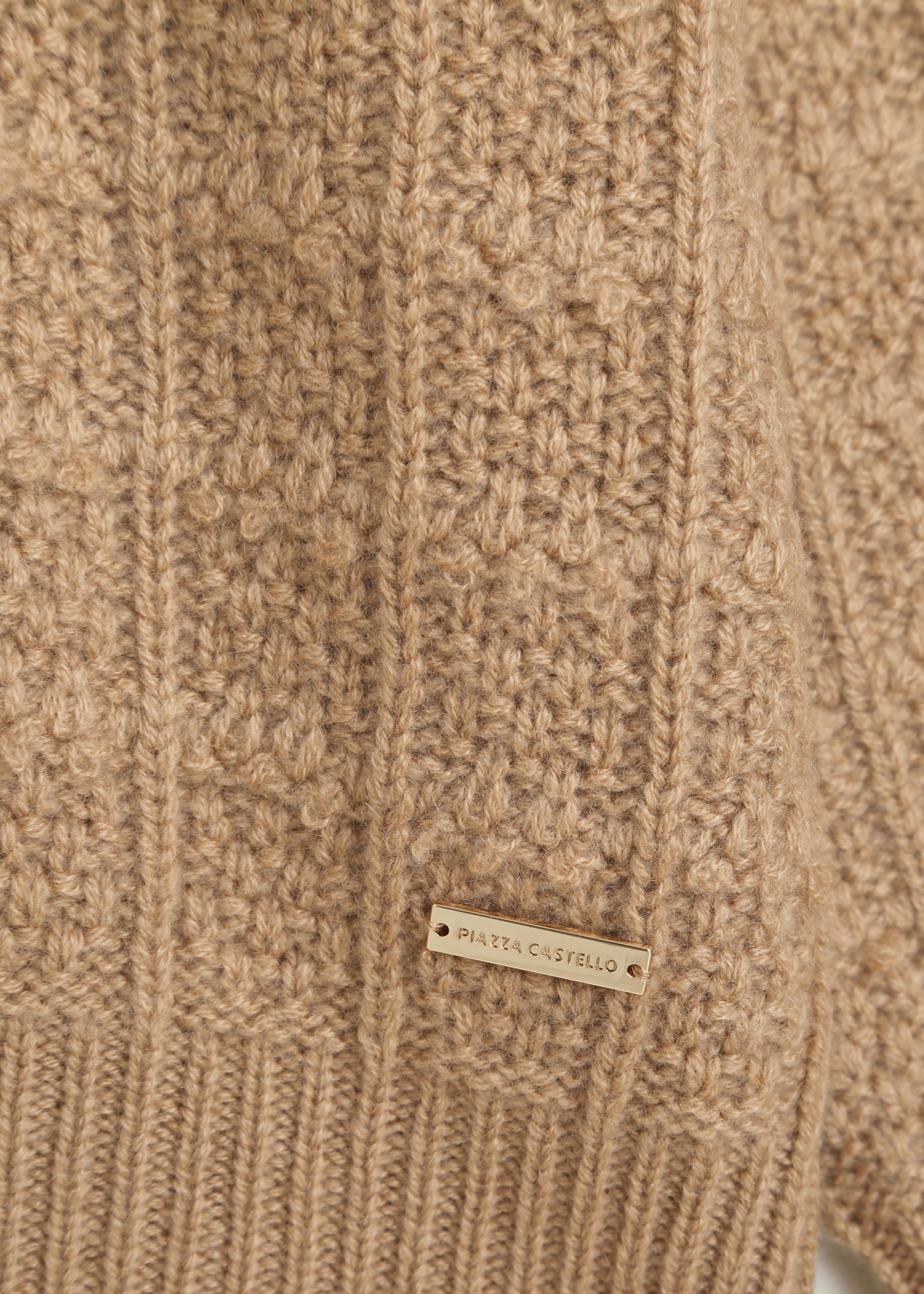 Geometrica Jumper