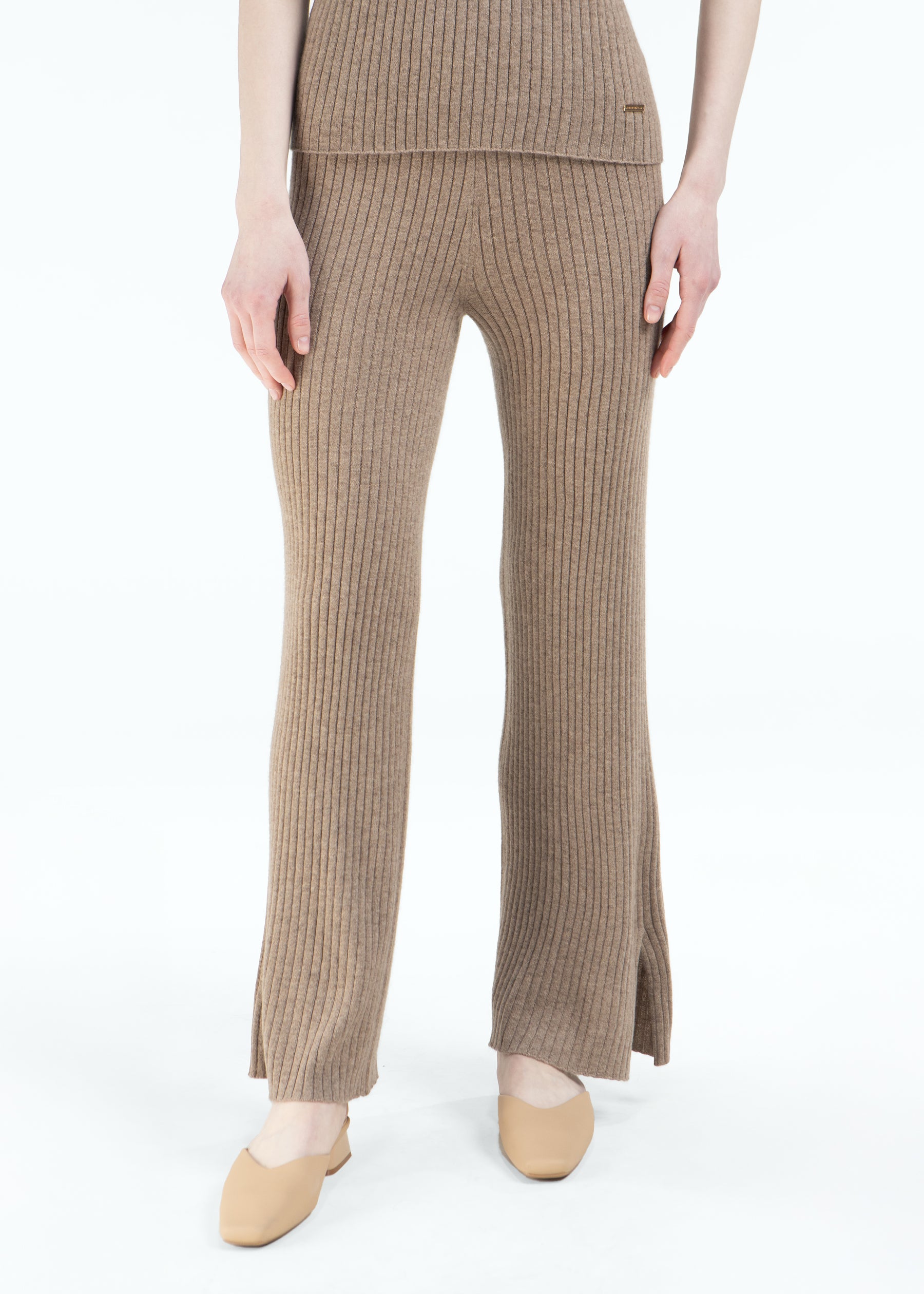 Celmara Ribbed Cashmere Trousers with Side Slits