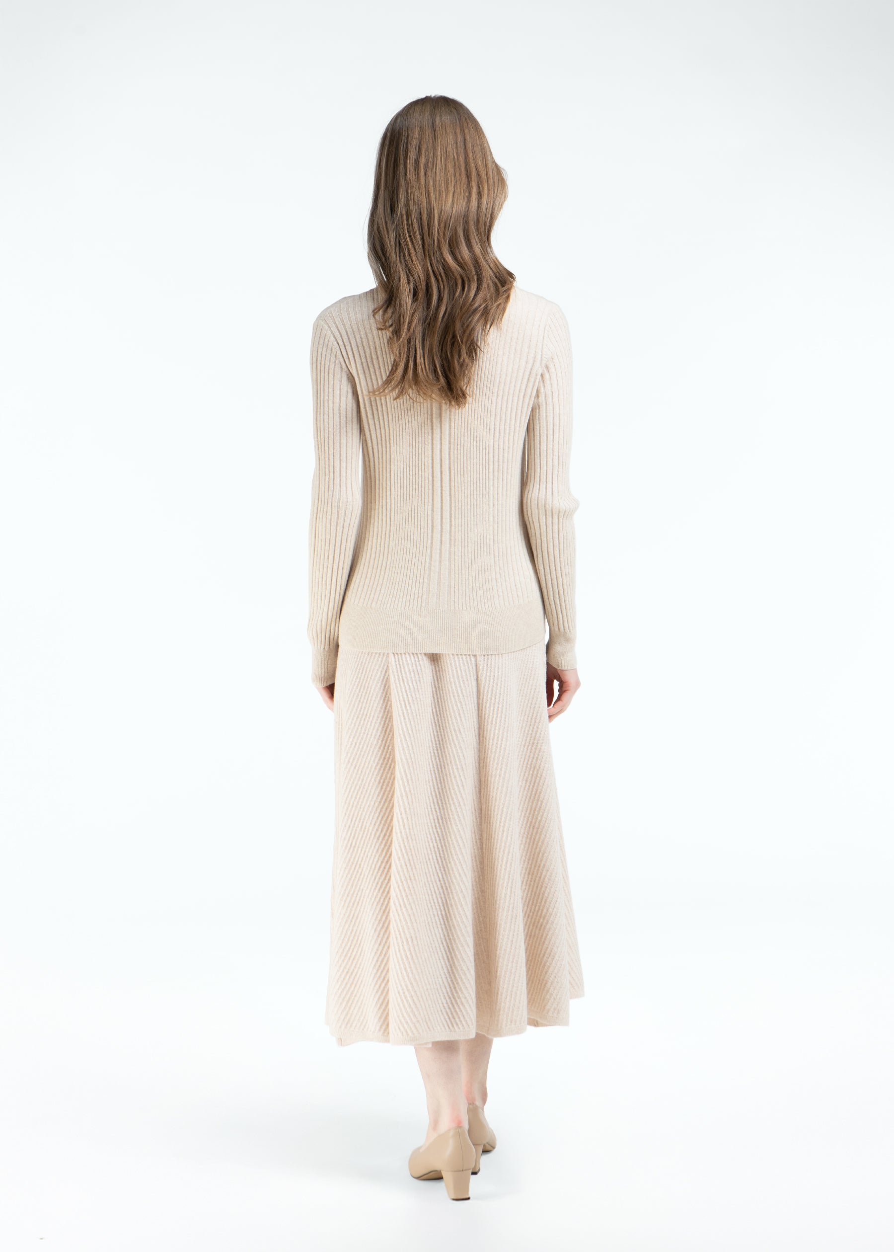 Stellara Ribbed Round Neck Cashmere Jumper