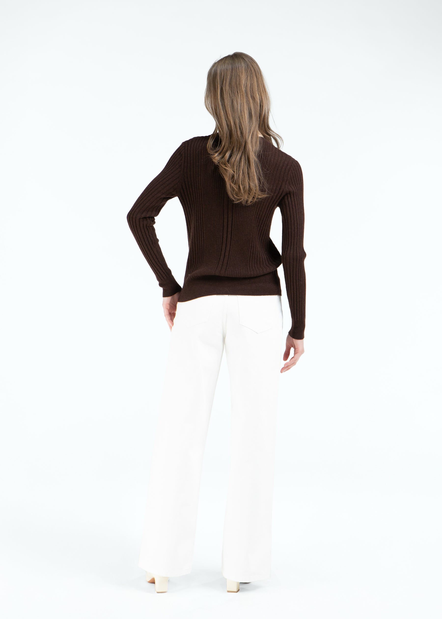 Stellara Ribbed Round Neck Cashmere Jumper