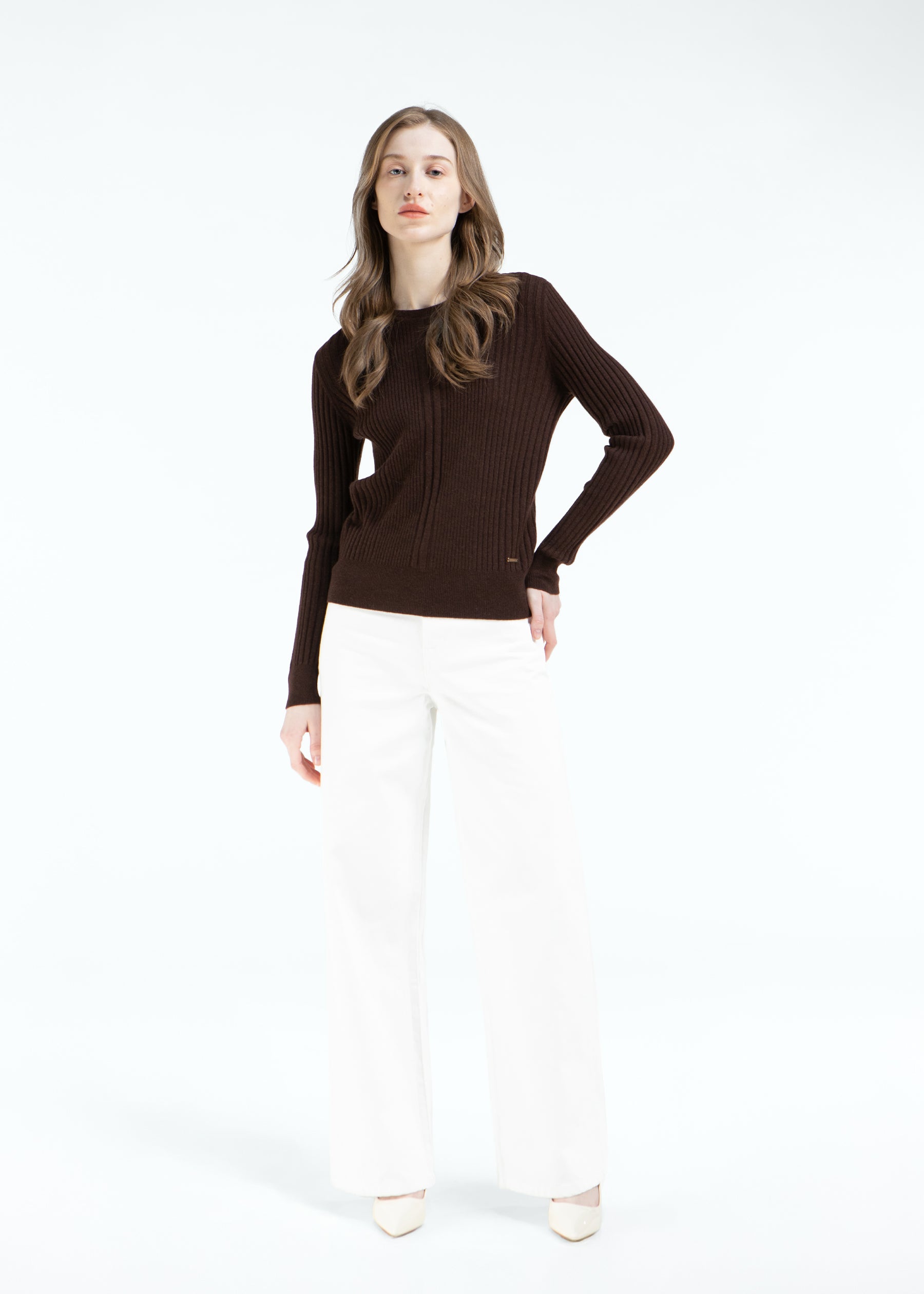 Stellara Ribbed Round Neck Cashmere Jumper