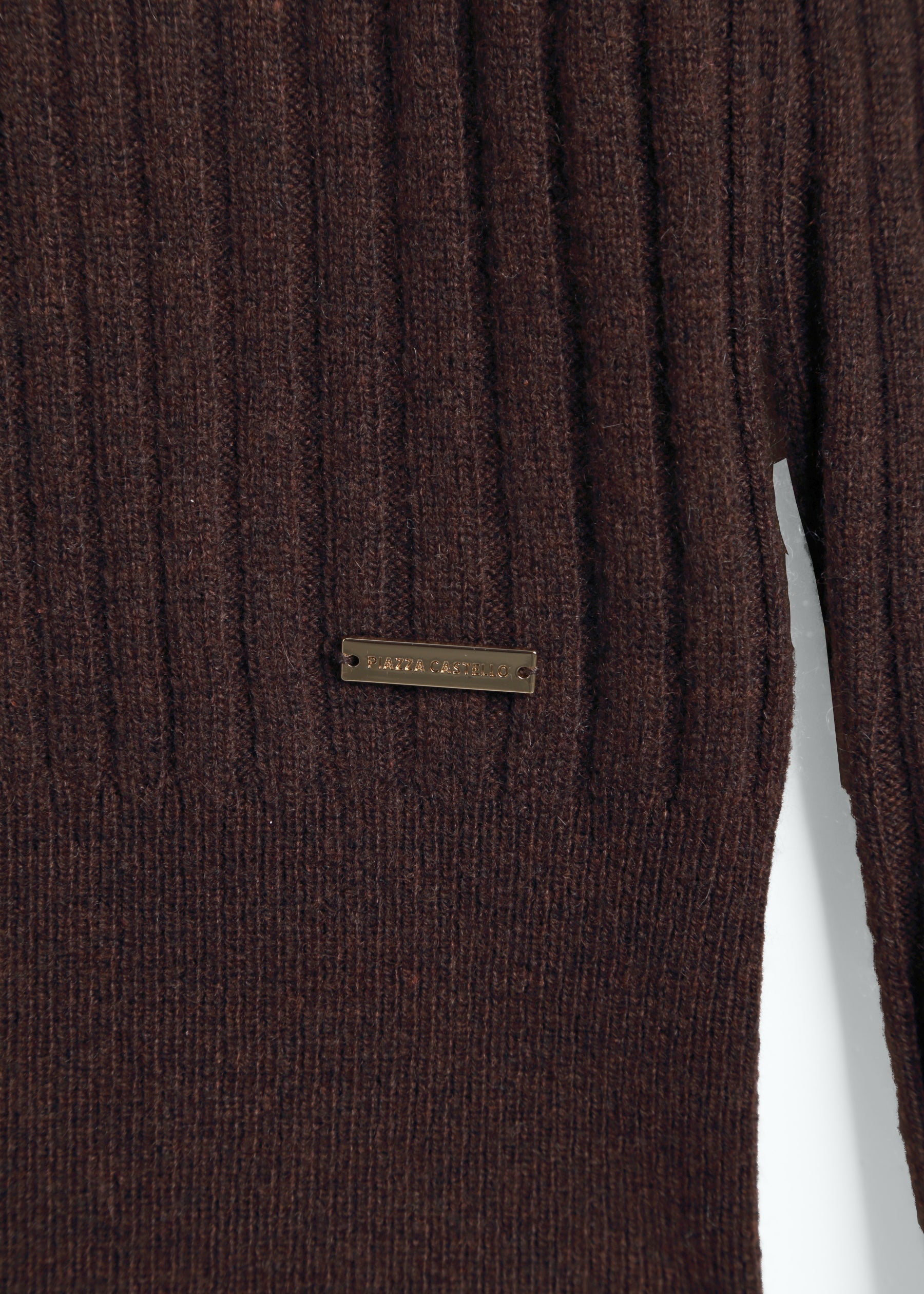 Stellara Ribbed Round Neck Cashmere Jumper