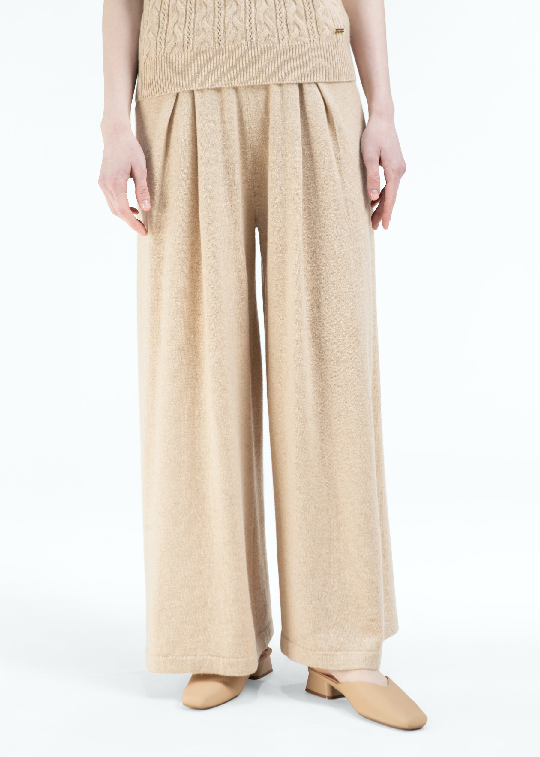 Velarno Box Pleated Cashmere Trousers