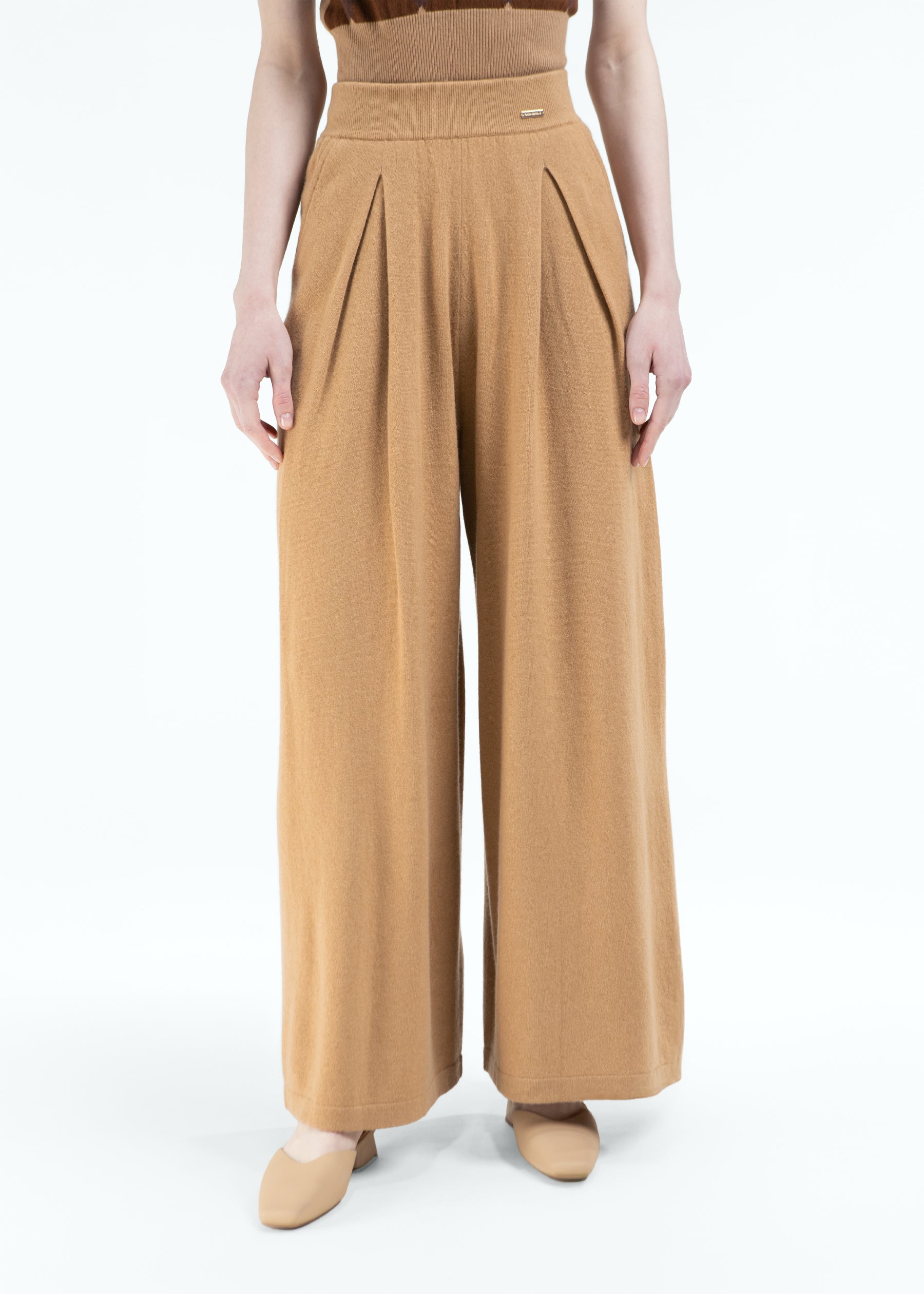 Velarno Box Pleated Cashmere Trousers