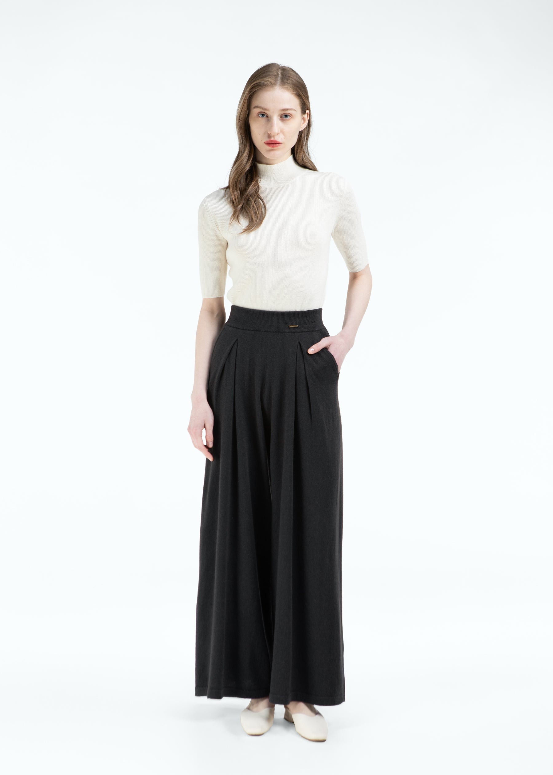 Velarno Box Pleated Cashmere Trousers