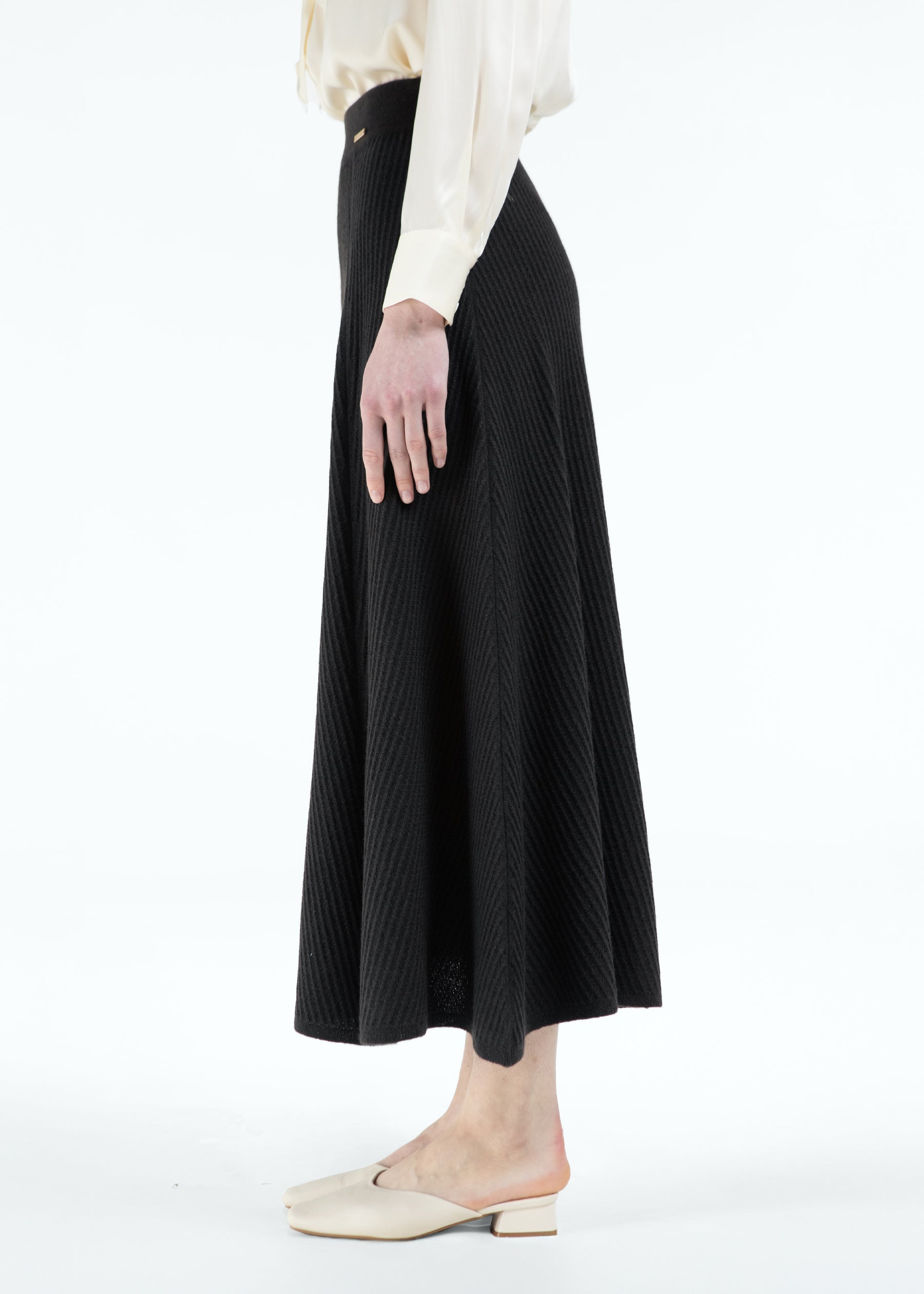 Costura Cashmere Skirt