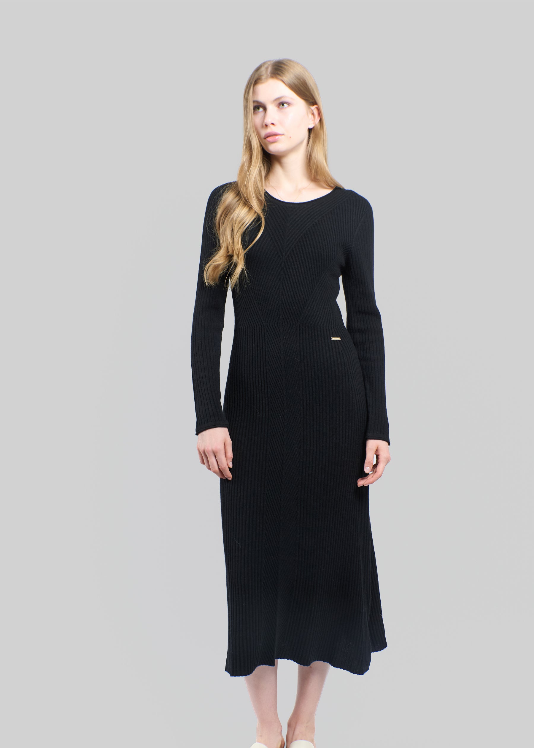 Venezia Ribbed Cashmere Maxi Dress