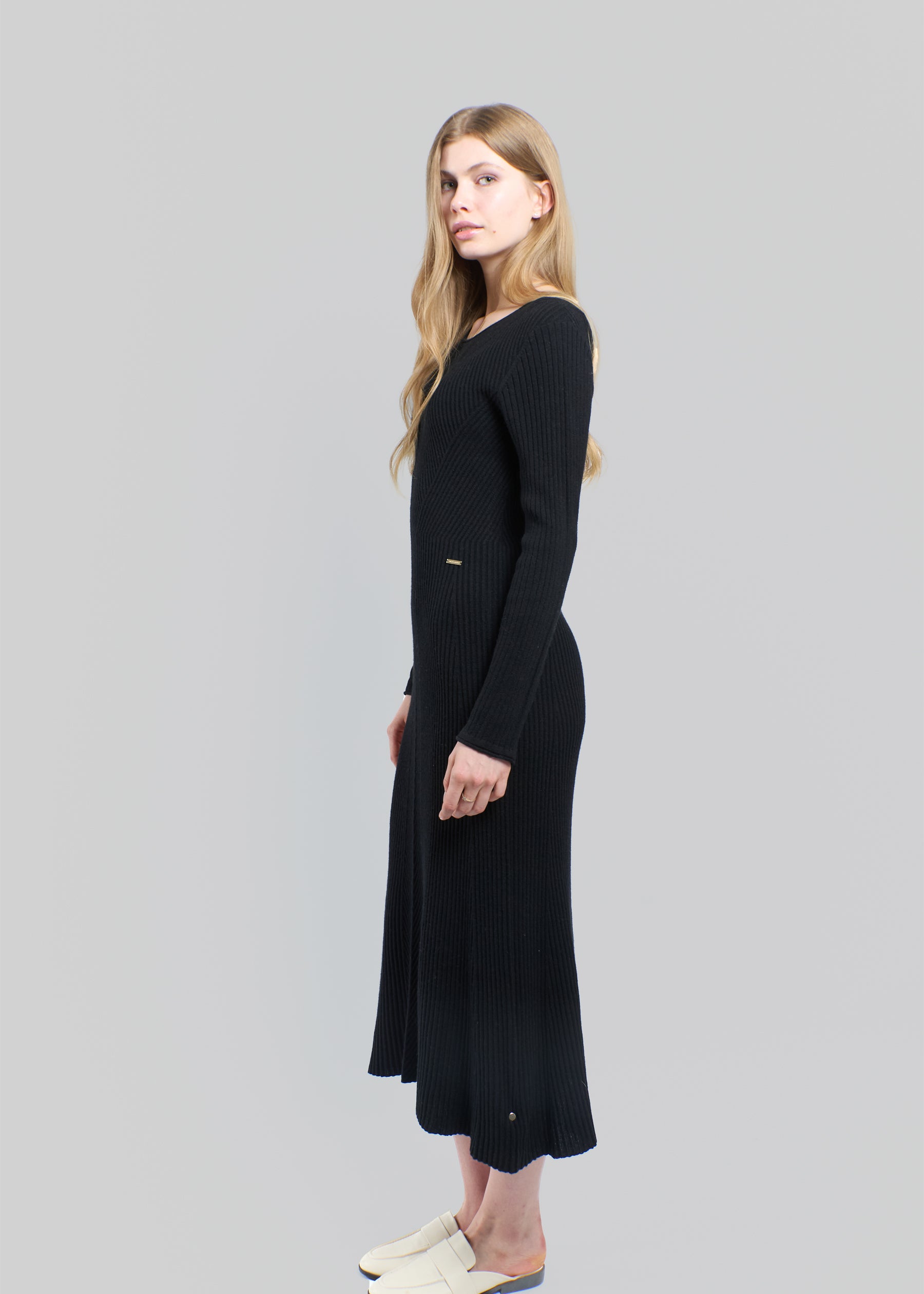 Venezia Ribbed Cashmere Maxi Dress