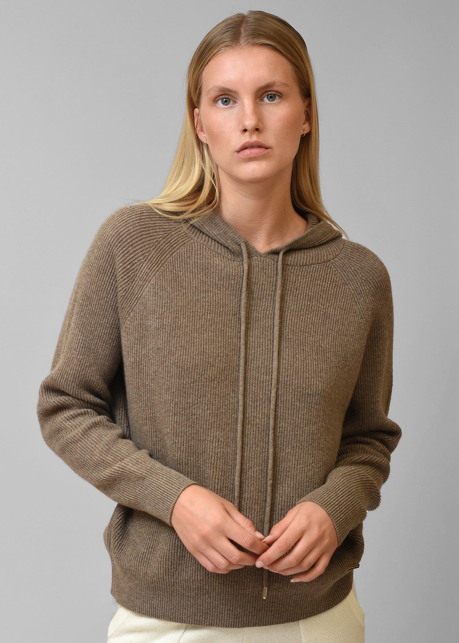 Ondoso Rib Knit Cashmere Hoodie